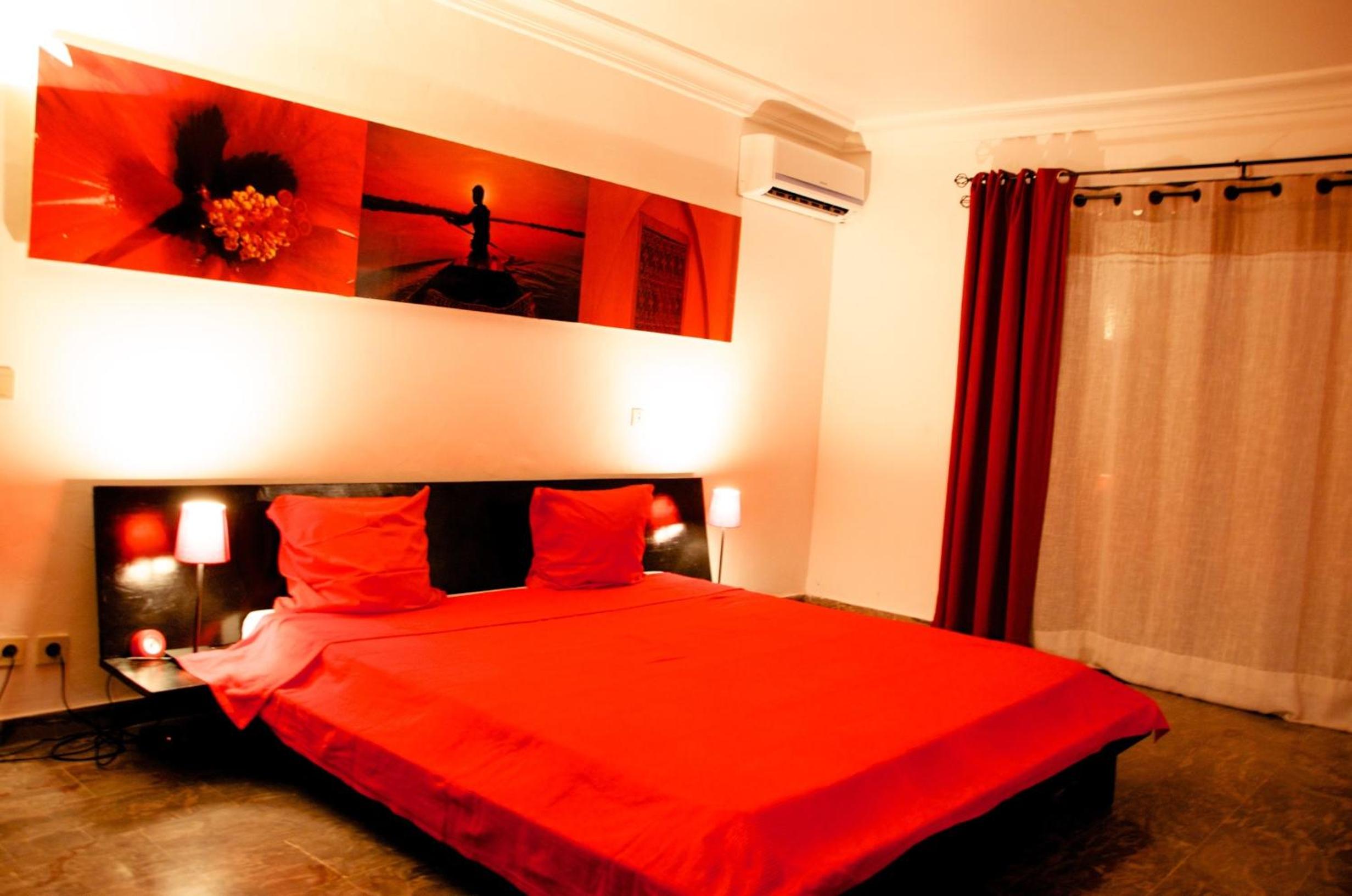 King Suite with Pool View photo 3