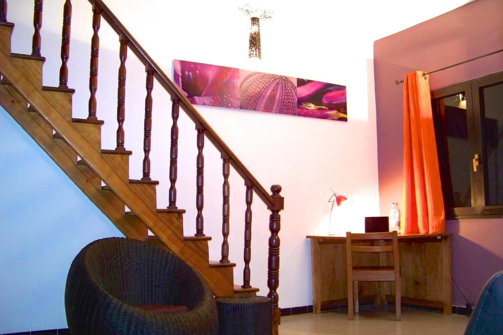 King Room with Balcony photo 2
