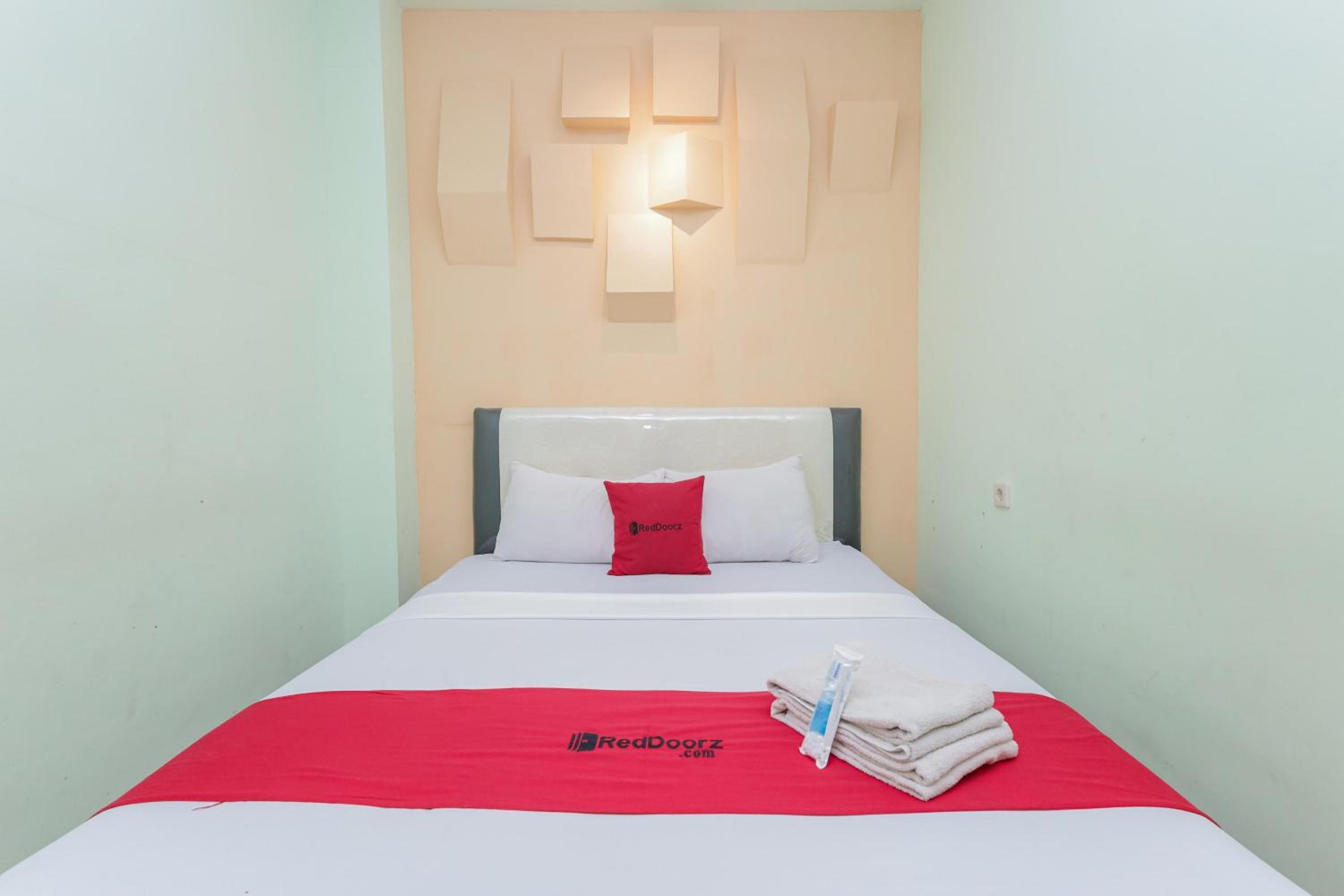 Double Room - Photo 9