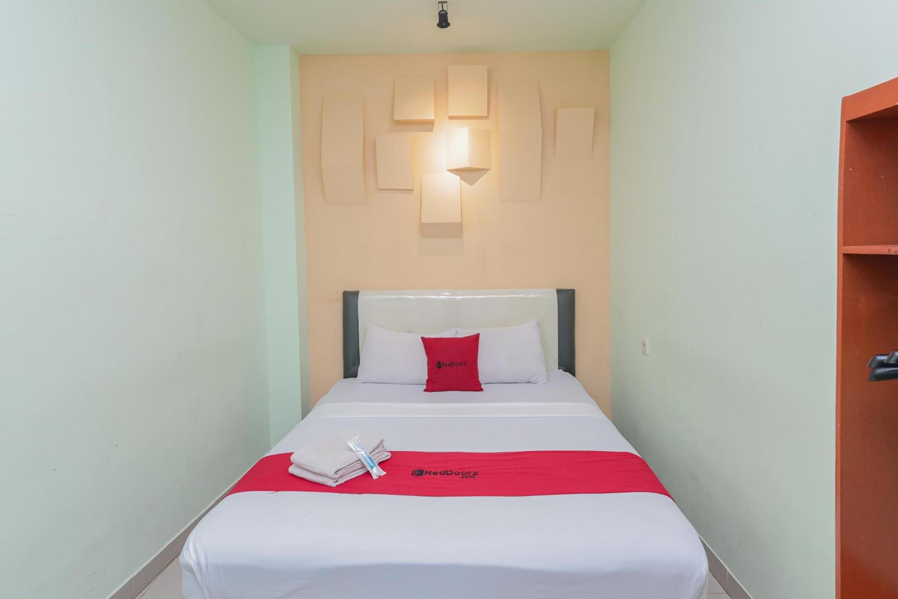 Double Room - Photo 6