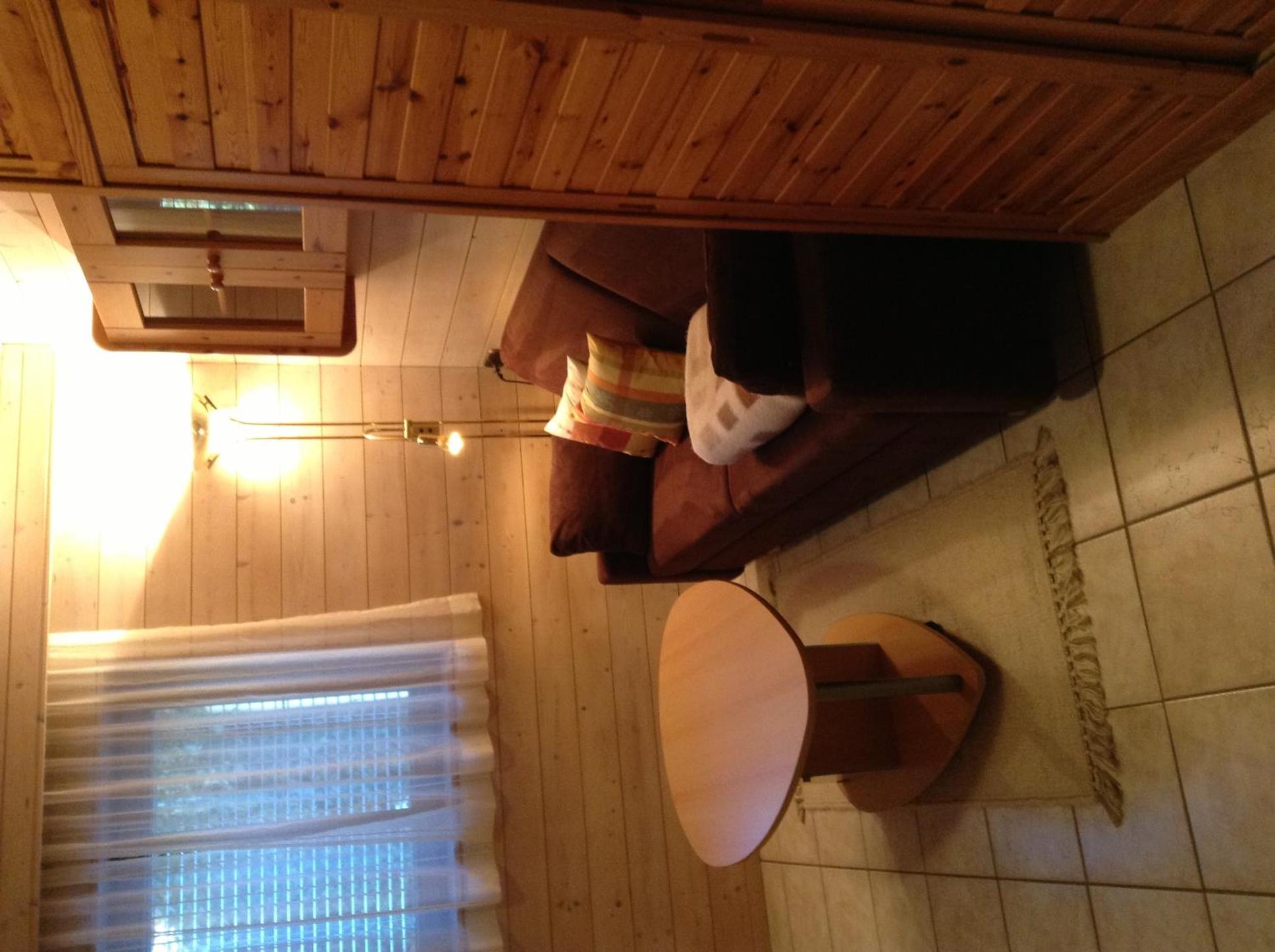 Two-Bedroom Apartment with Shower  - Photo 33