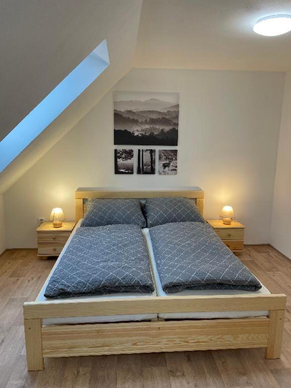 Double Room with Extra Bed photo 1
