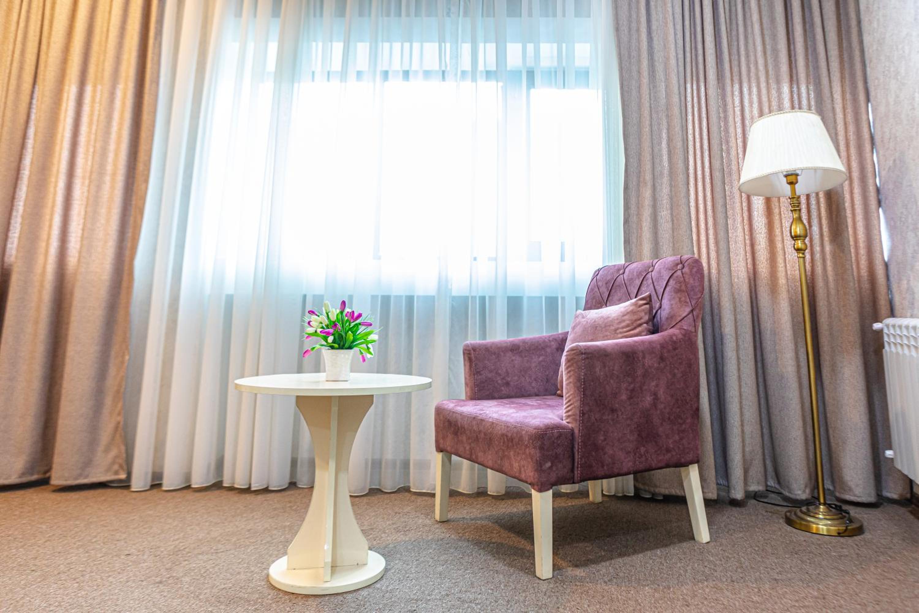 Deluxe Double or Twin Room with City View - Photo 72
