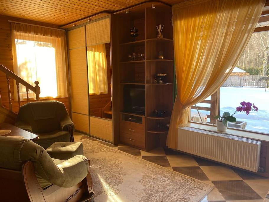 Two-Bedroom House - Photo 11