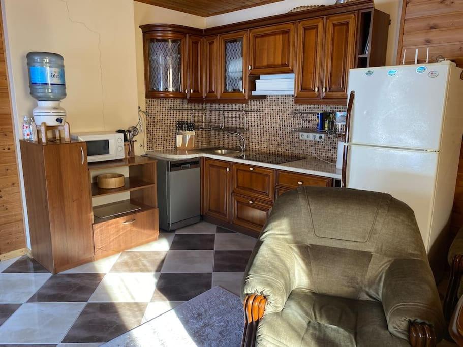 Two-Bedroom House - Photo 20