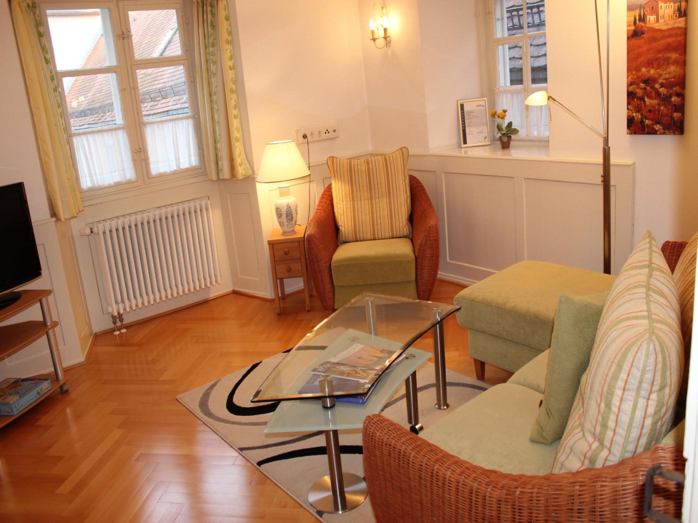 Two-Bedroom Deluxe Apartment with Balcony
