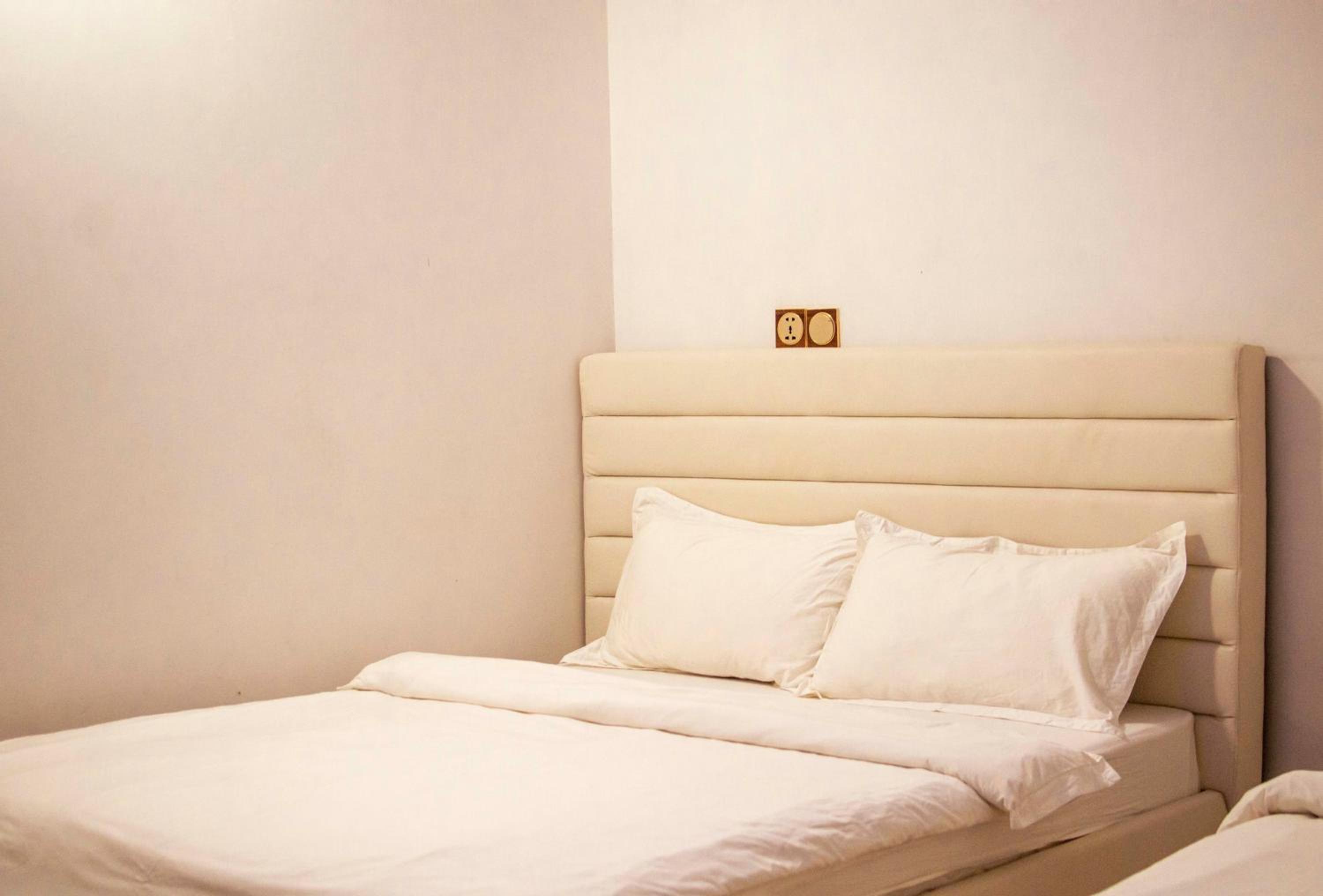 Apartment - Photo 20