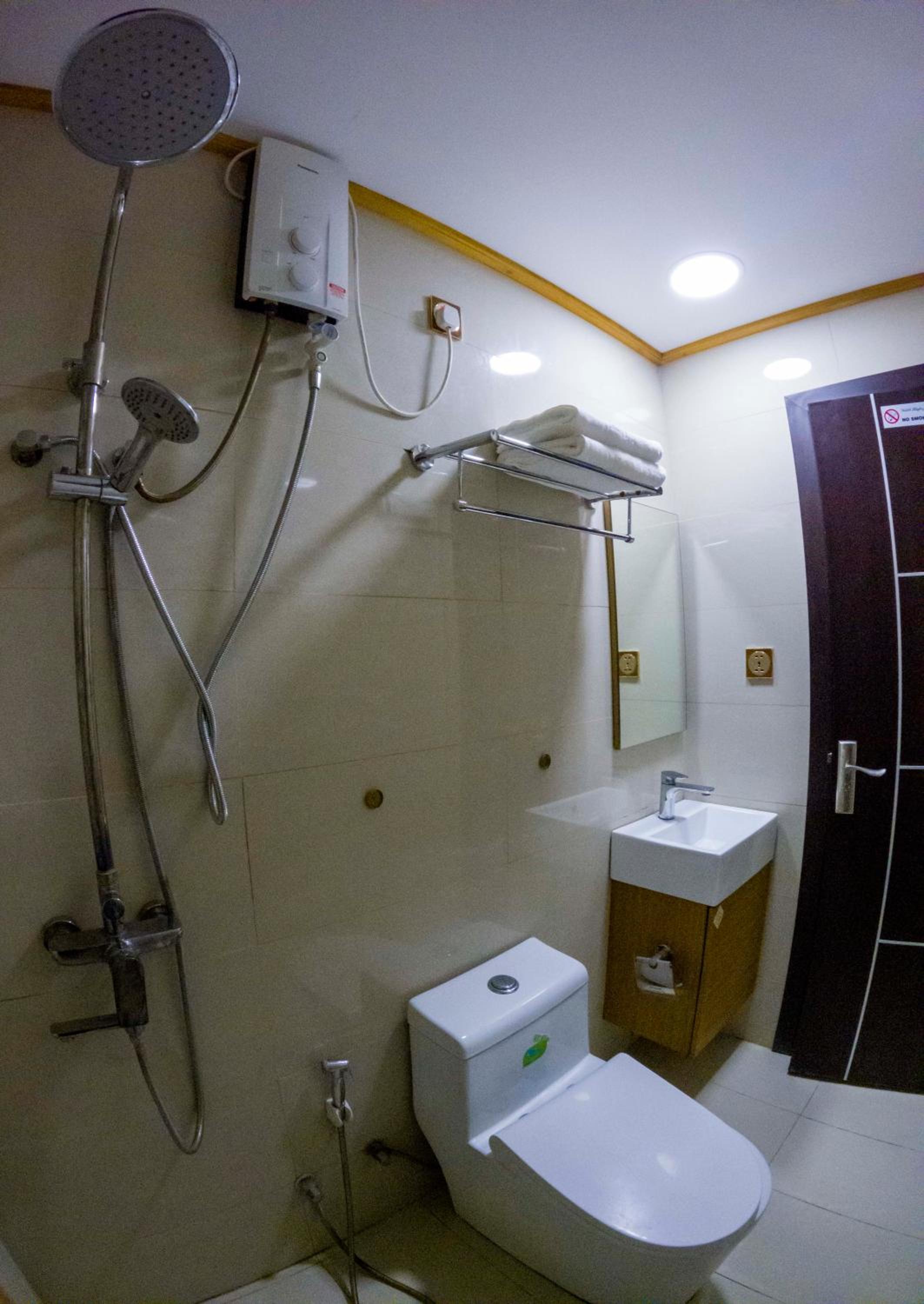 Apartment - Photo 33