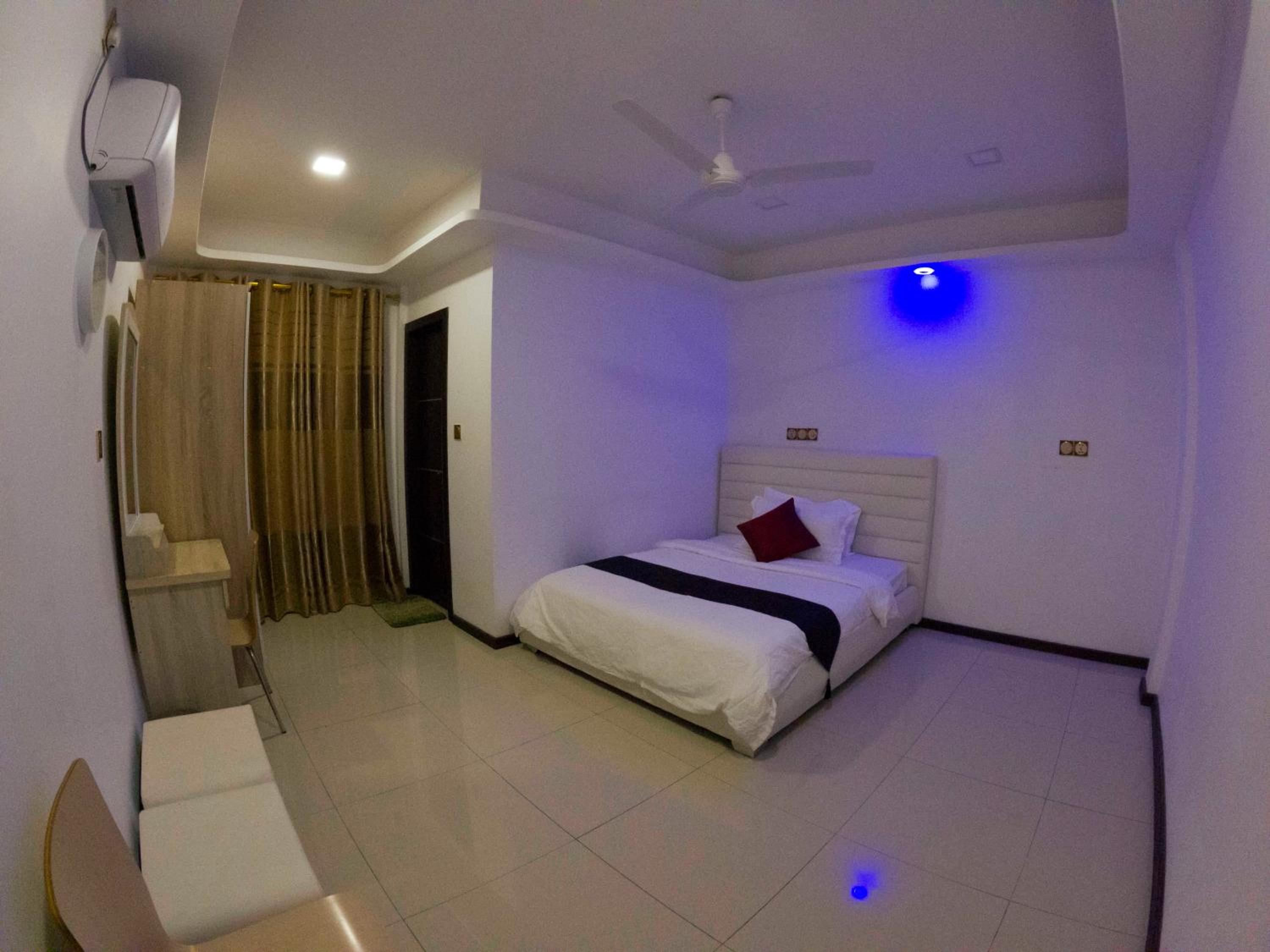 Apartment - Photo 39