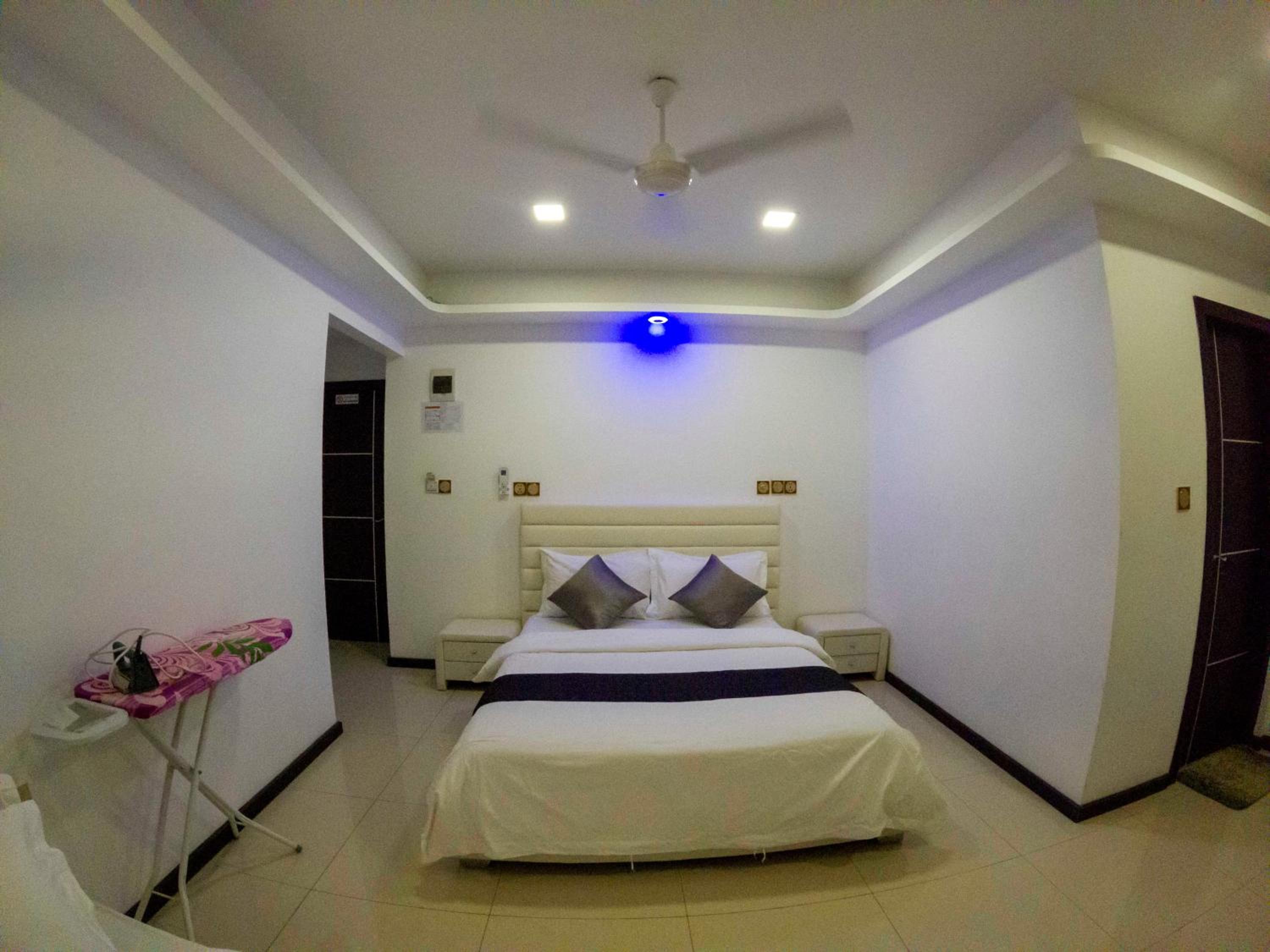 Apartment - Photo 38