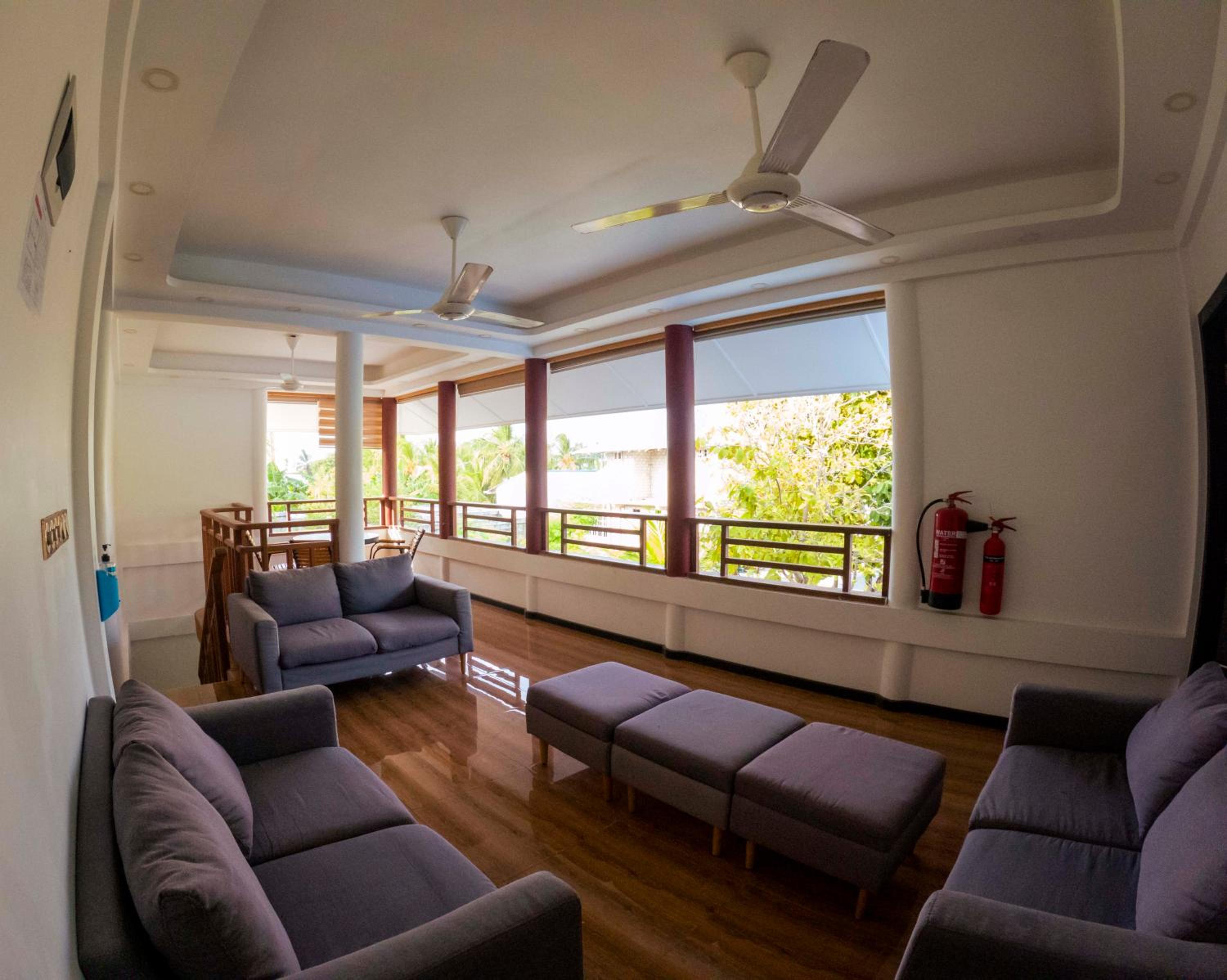 Apartment - Photo 4
