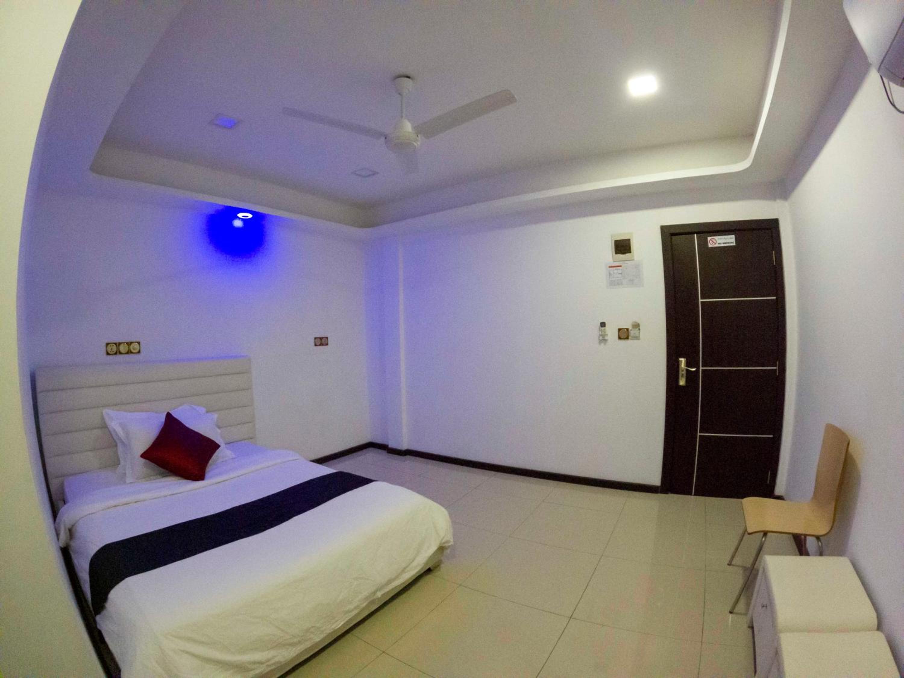 Apartment - Photo 5
