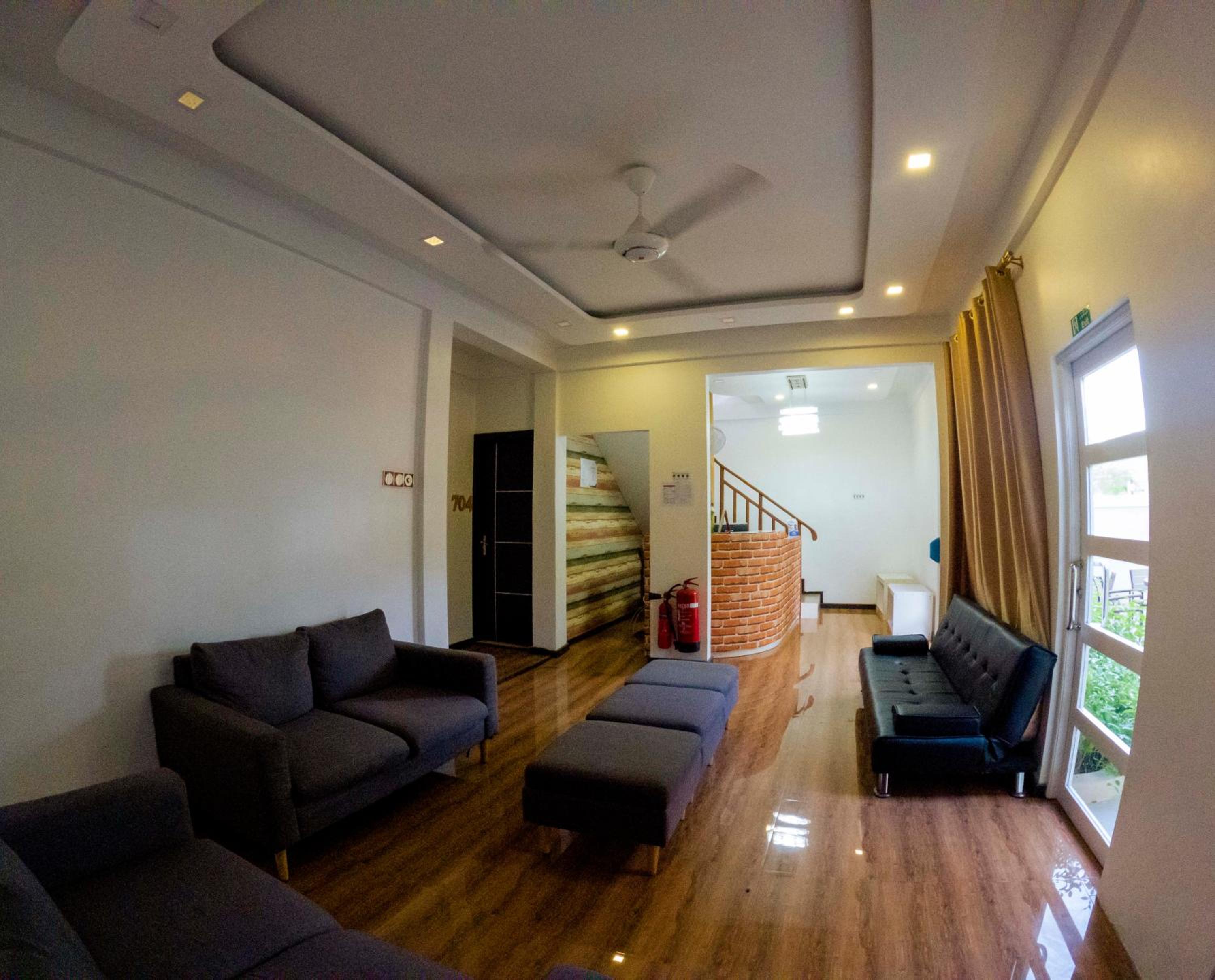 Apartment - Photo 8