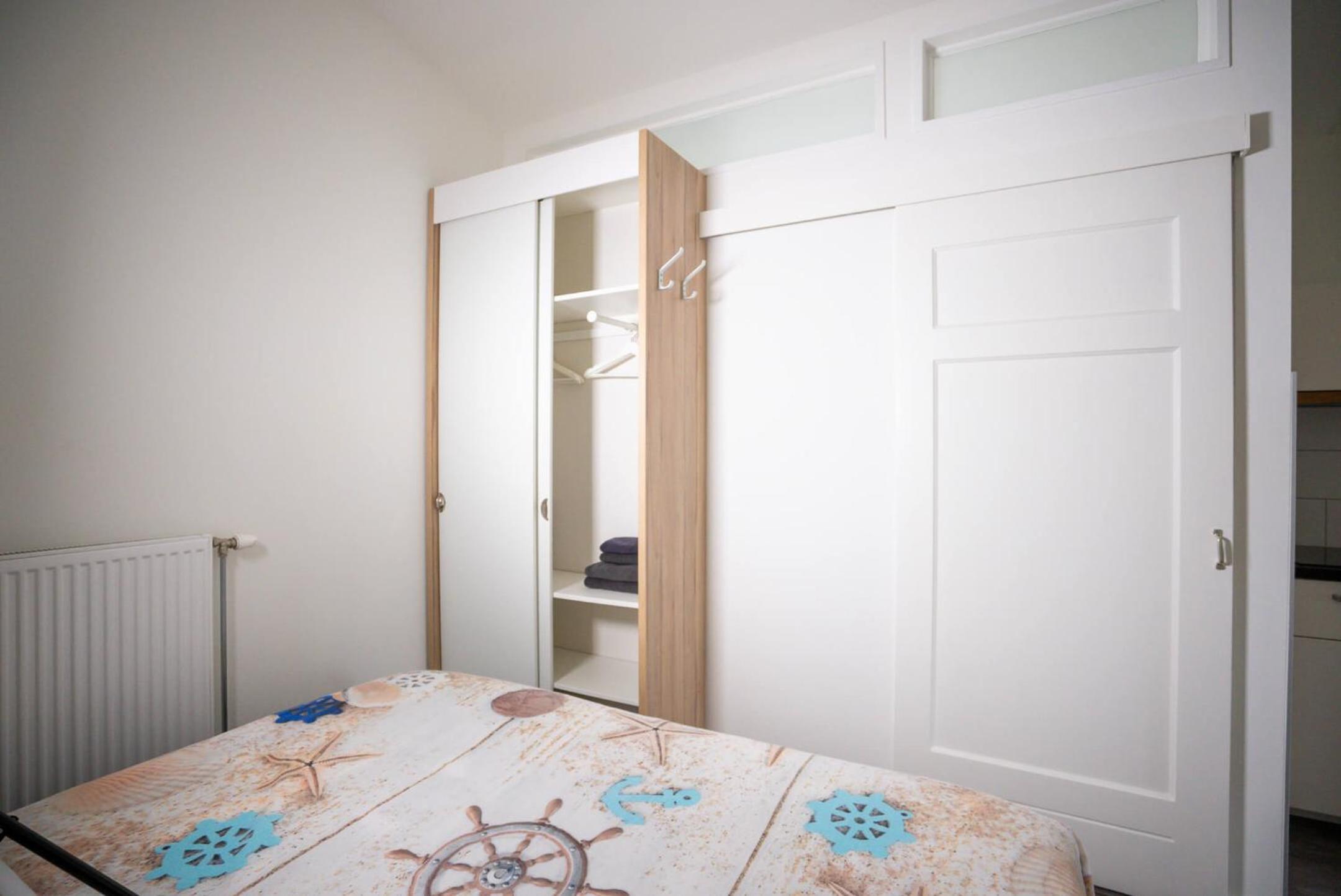 One-Bedroom Apartment - Photo 14