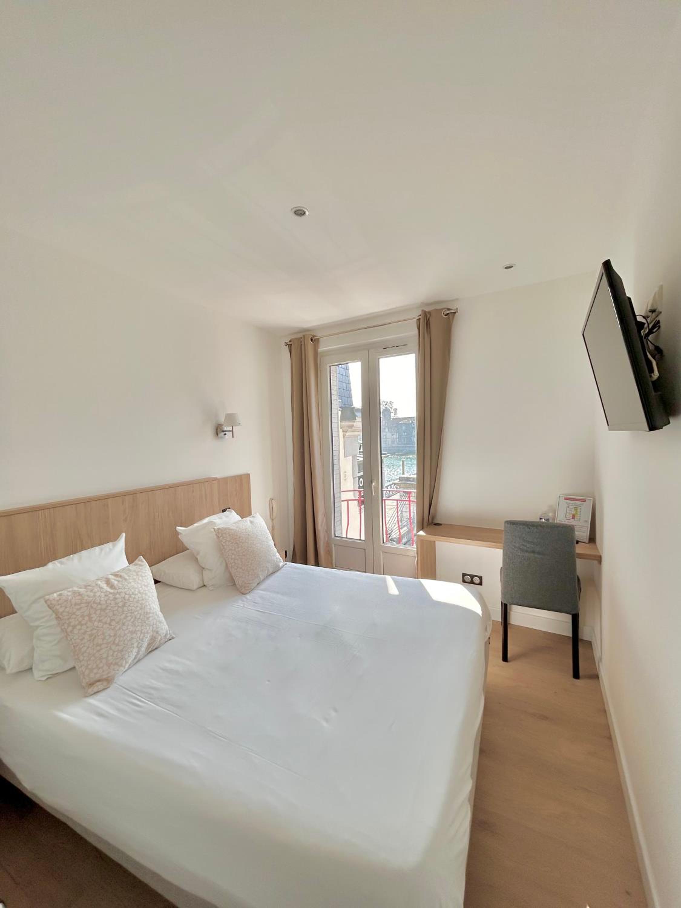 Double Room With River View photo 1