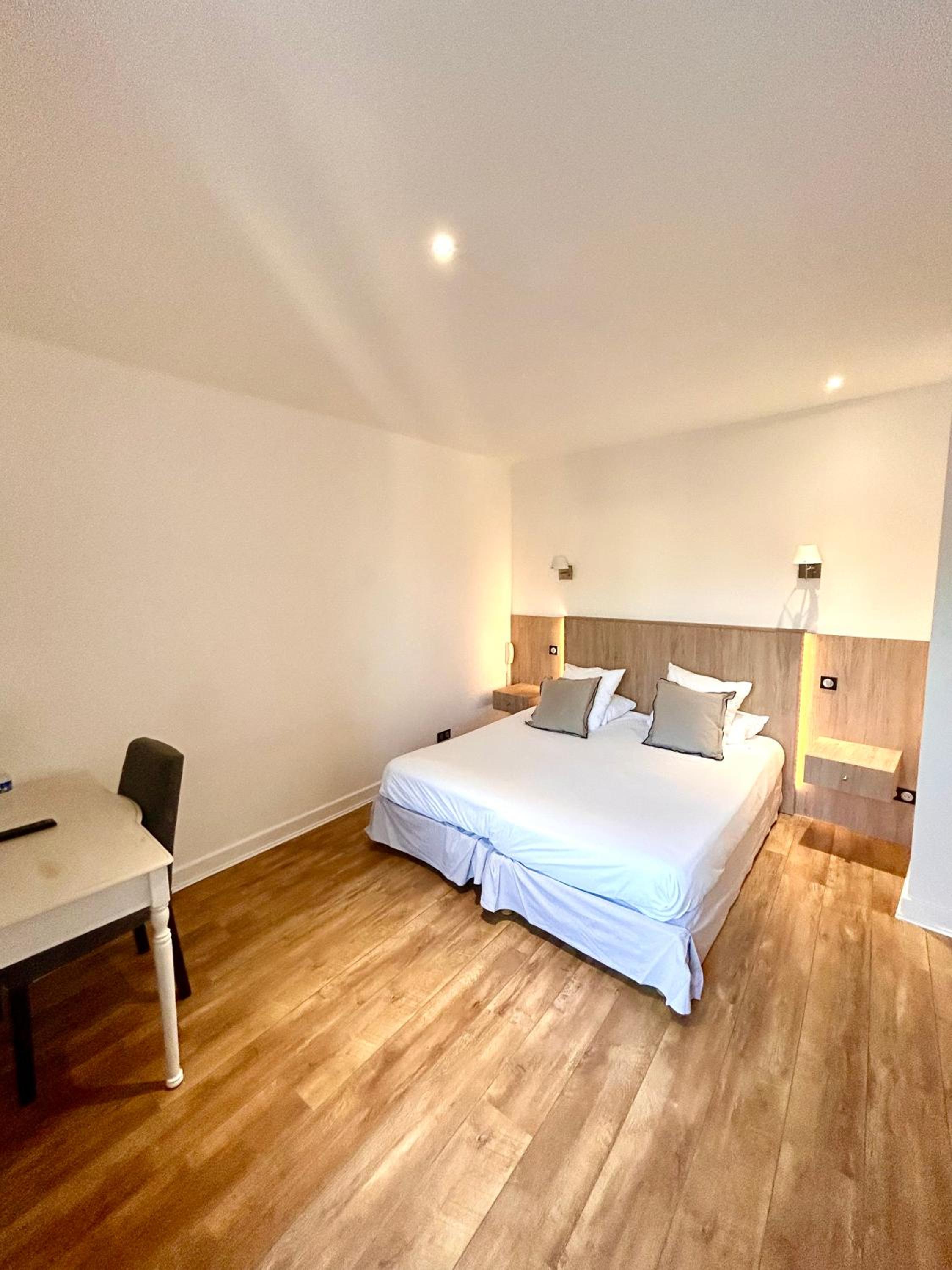 Comfort Double Room - Photo 5