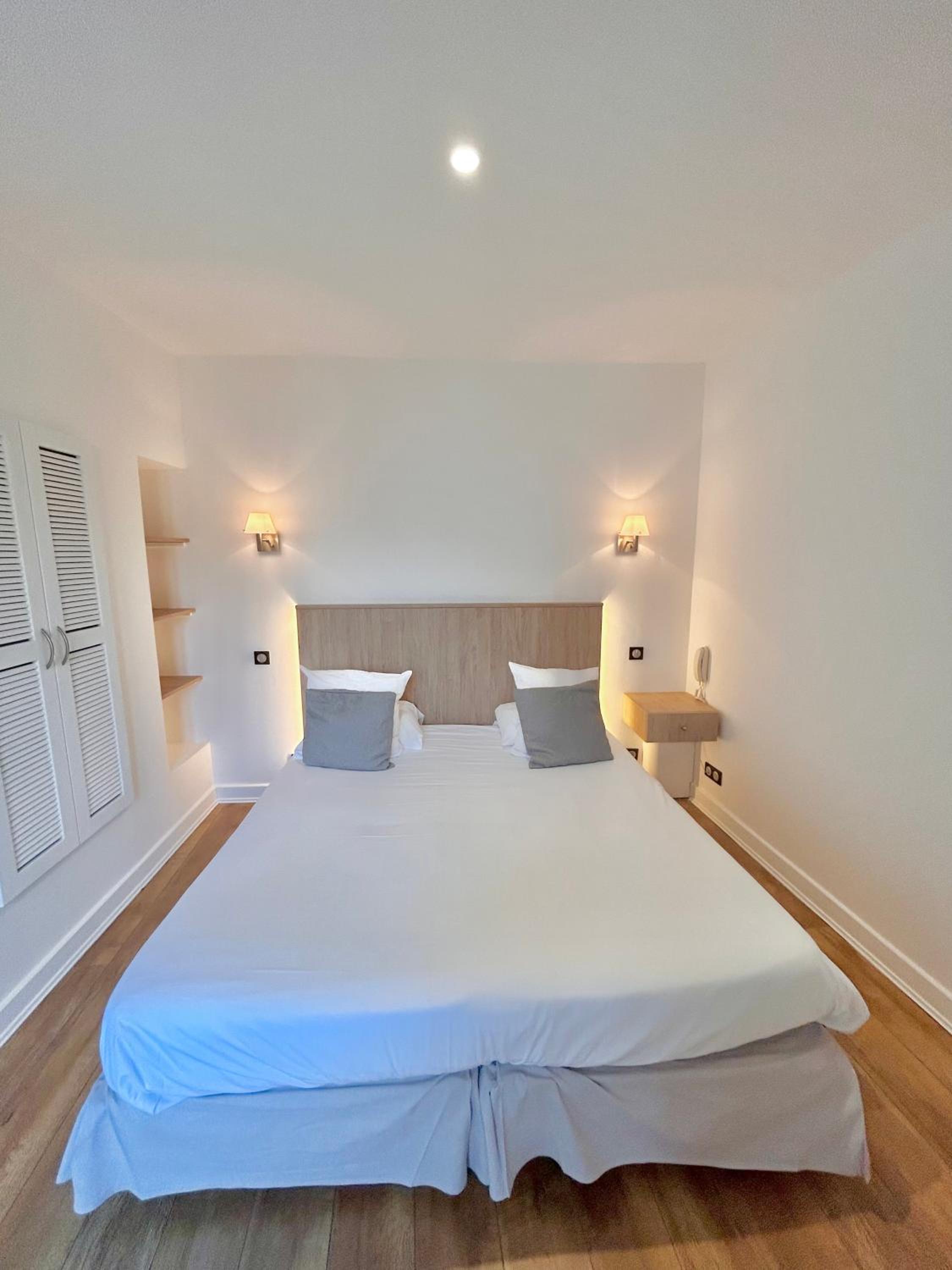 Comfort Double Room - Photo 8