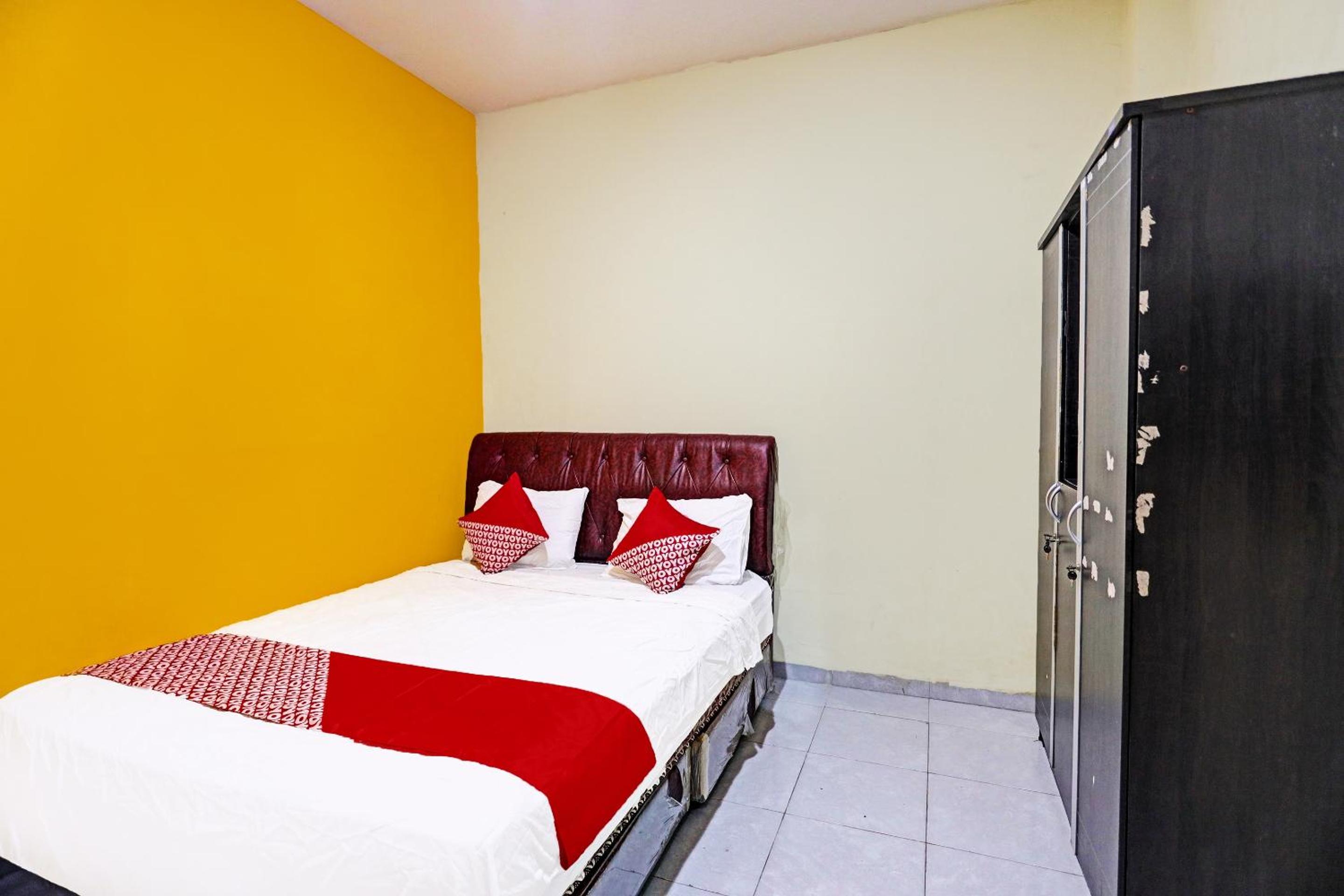 Deluxe Double Room - Photo 15