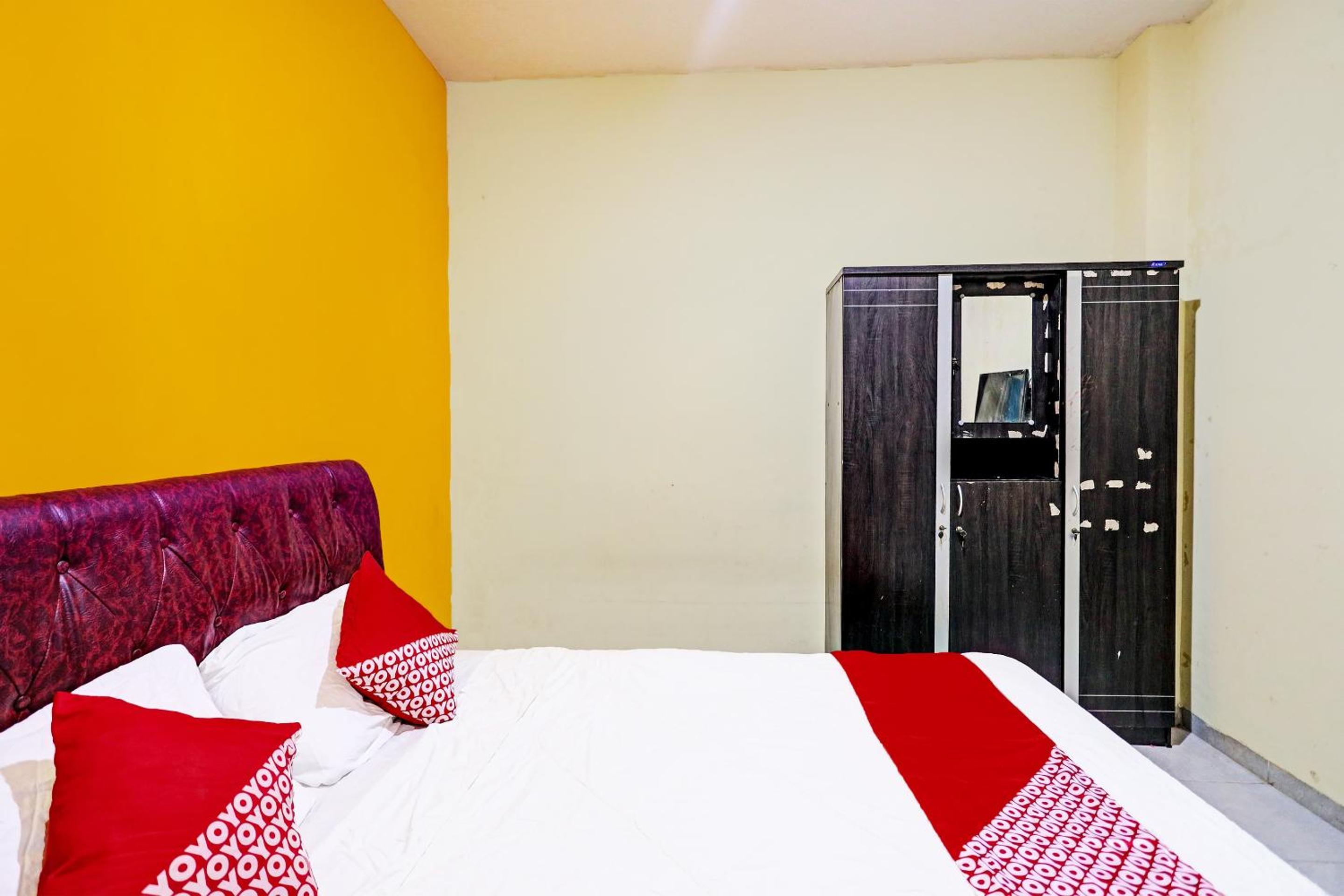 Deluxe Double Room - Photo 17