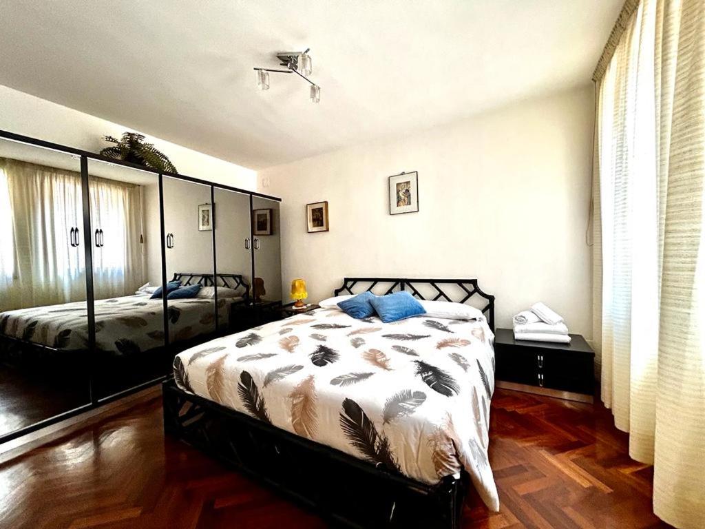Cà Sandra Two Bedroom Apartment - Castello 3581