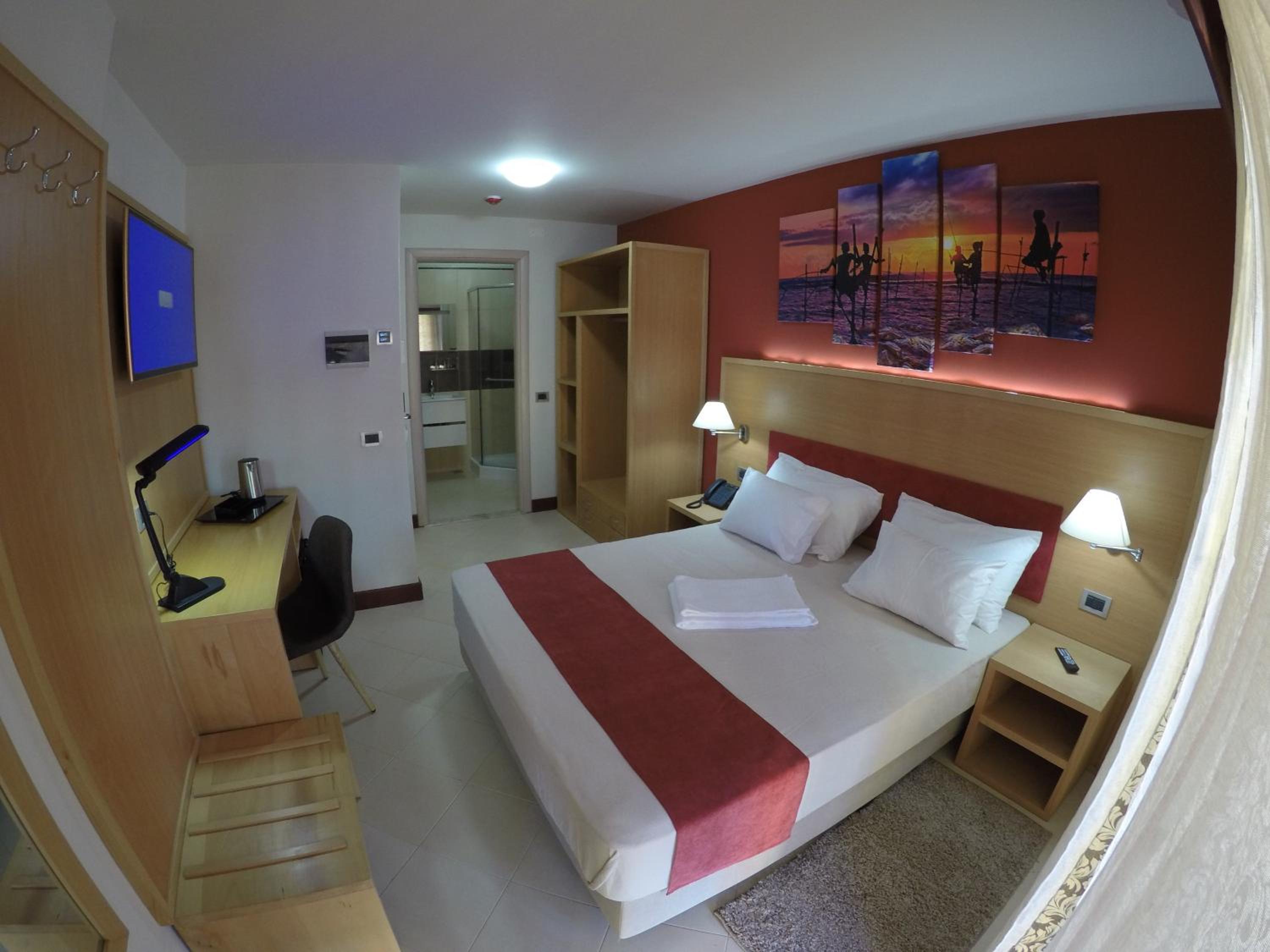 Double Room with Sea View photo 2