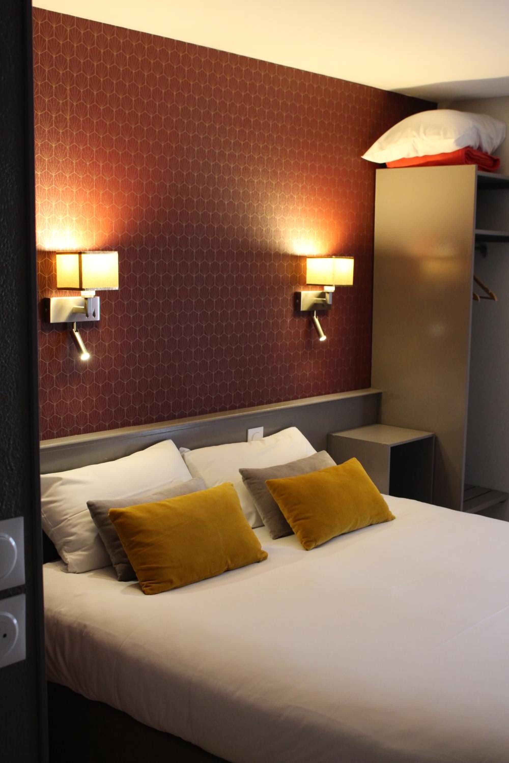 Budget Double or Twin Room - Photo 4