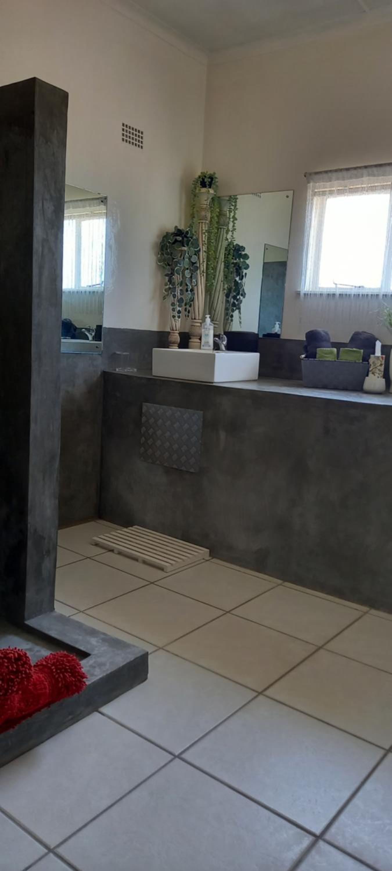 Deluxe Double Room with Shower - Photo 21