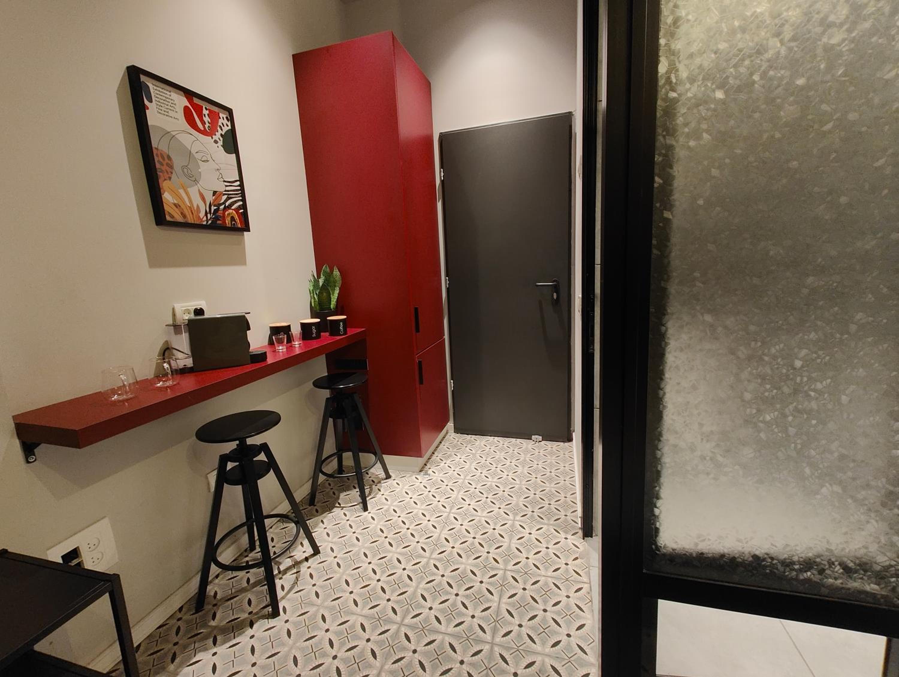Budget Double Room - Photo 4
