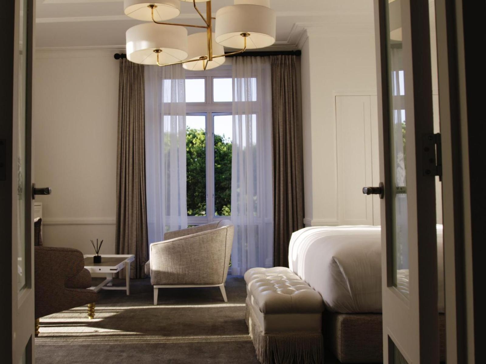 Superior Suite - Photo 1