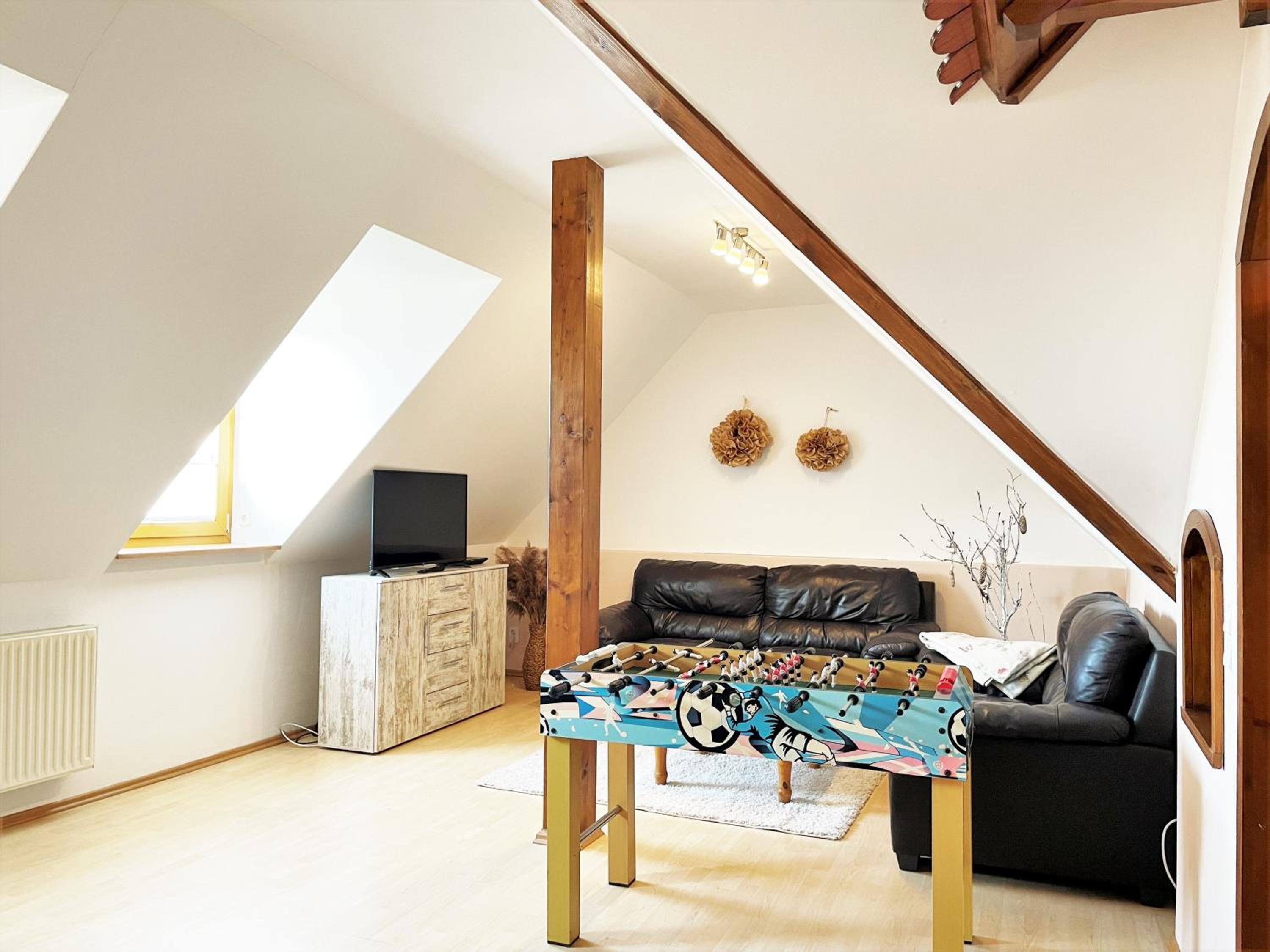 One-Bedroom House photo 1
