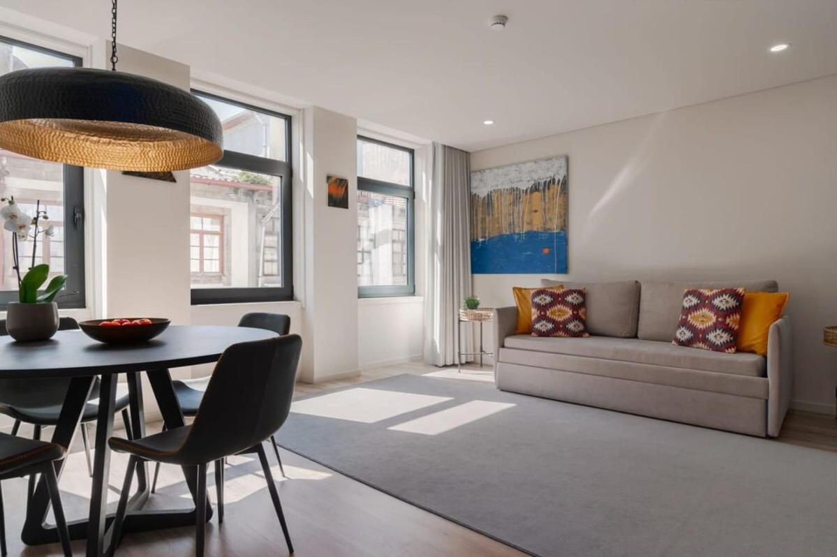 One-Bedroom Apartment - Photo 1
