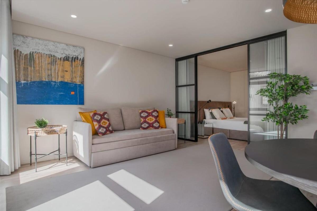 One-Bedroom Apartment - Photo 9