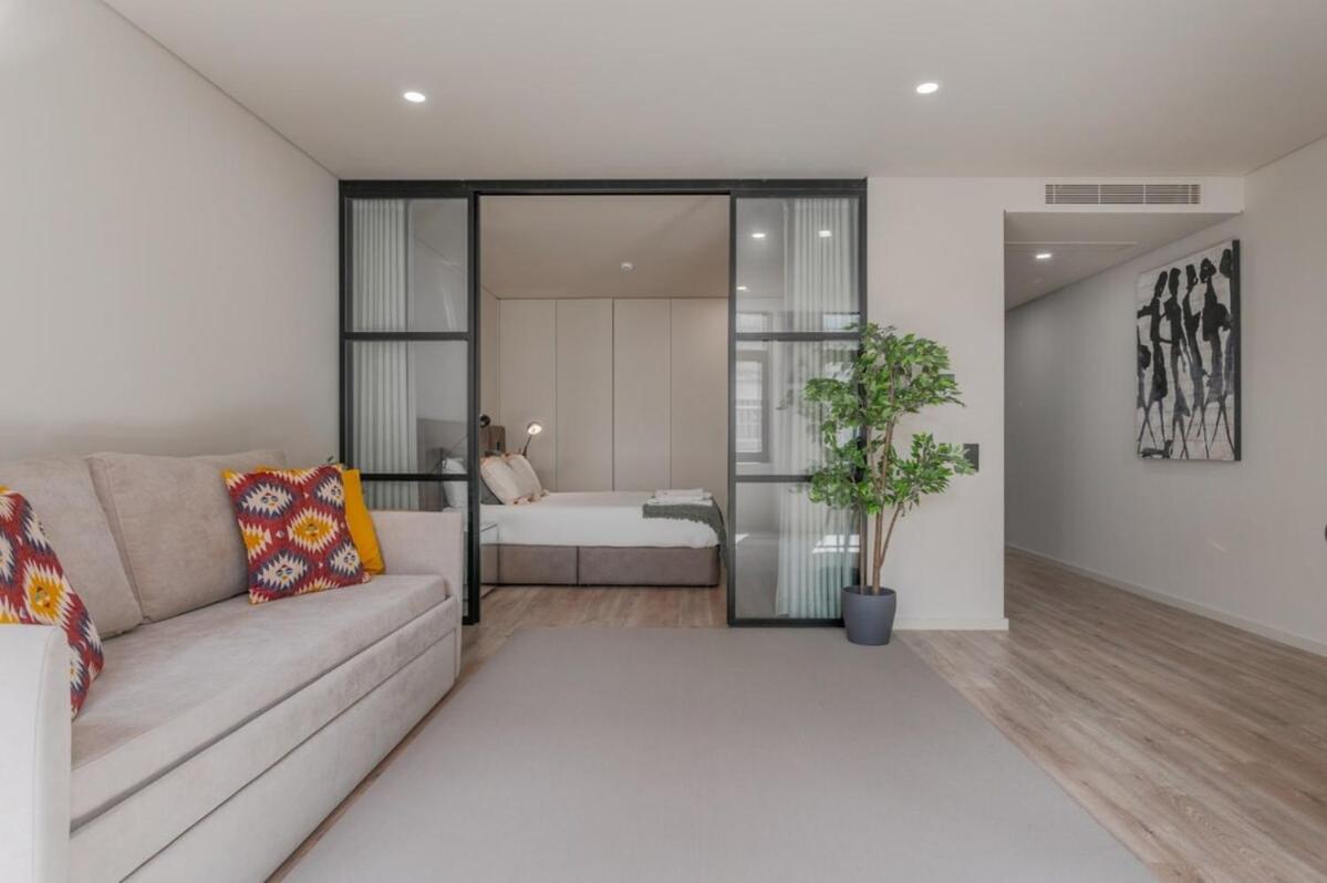 One-Bedroom Apartment - Photo 21