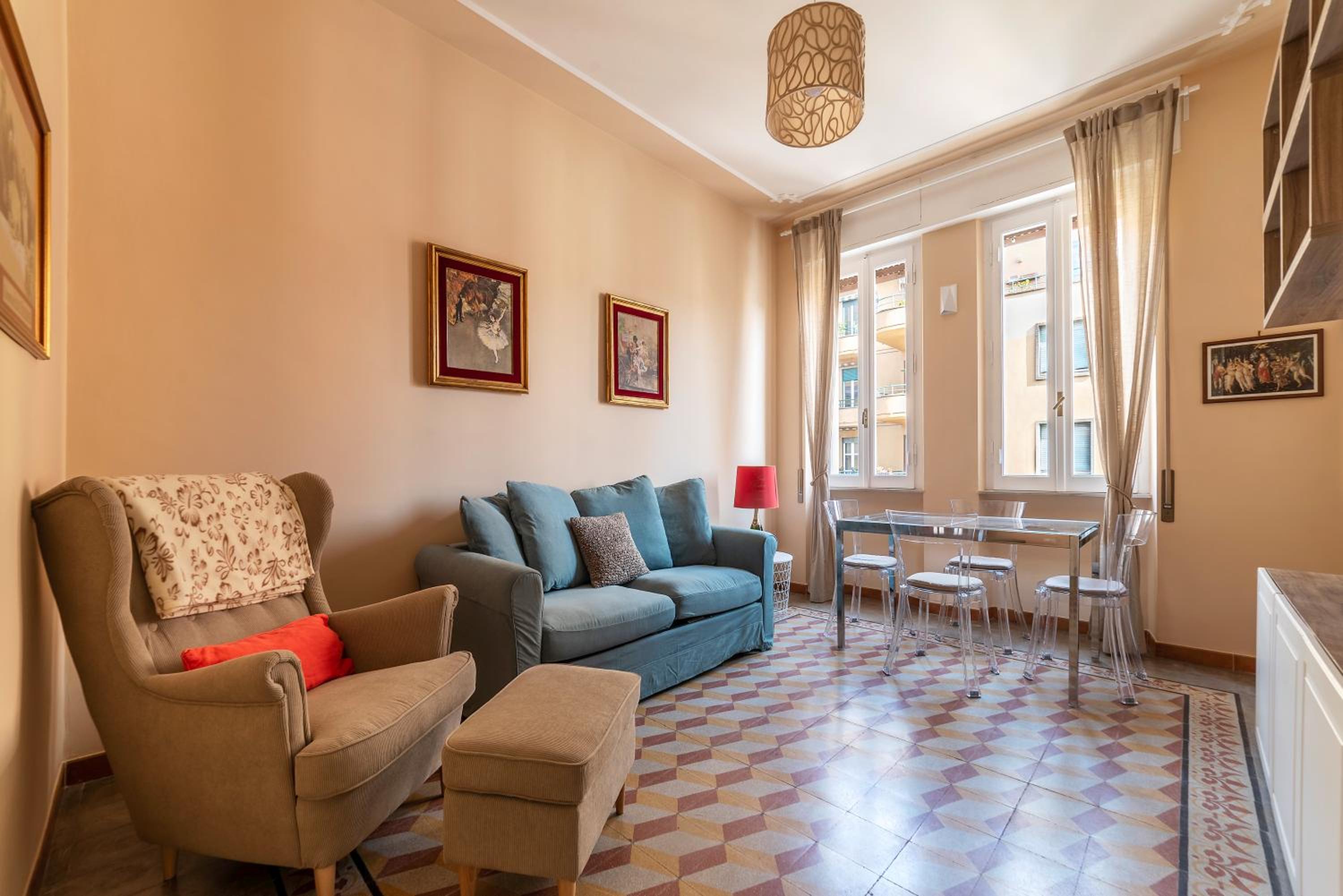 One-Bedroom Apartment