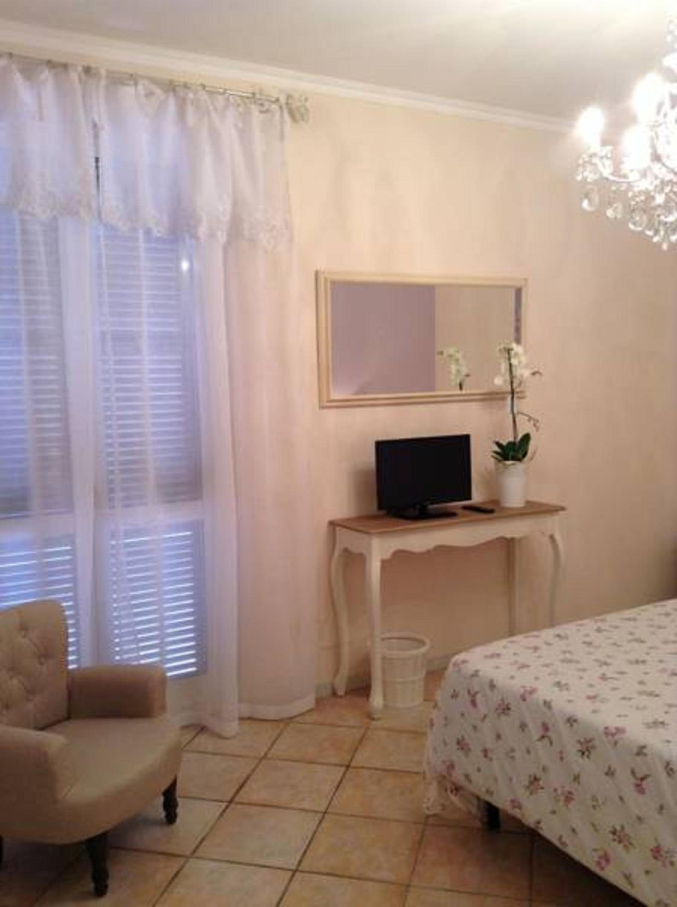 King Room with Garden View photo 1
