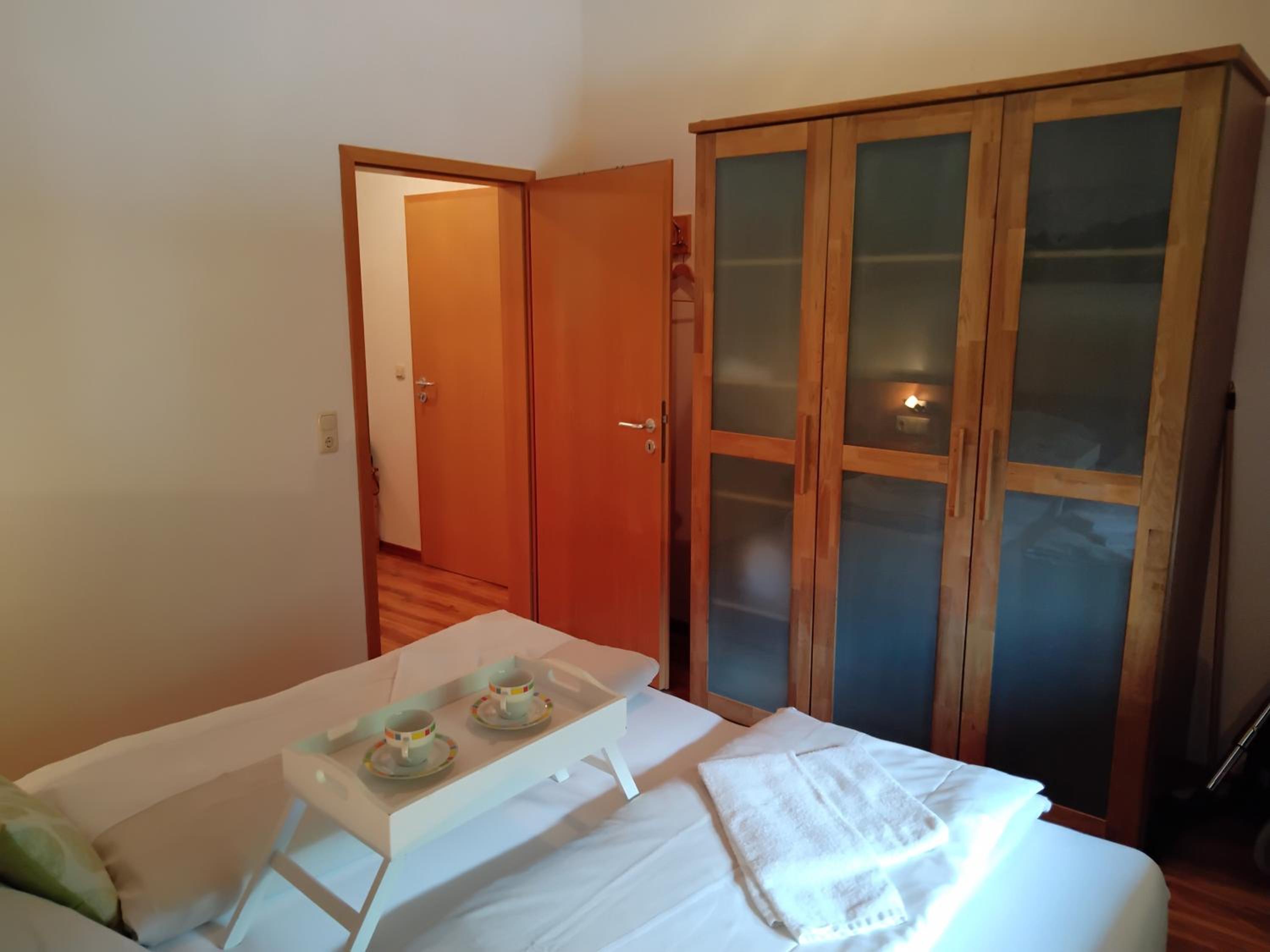 Apartment with Mountain View photo 3