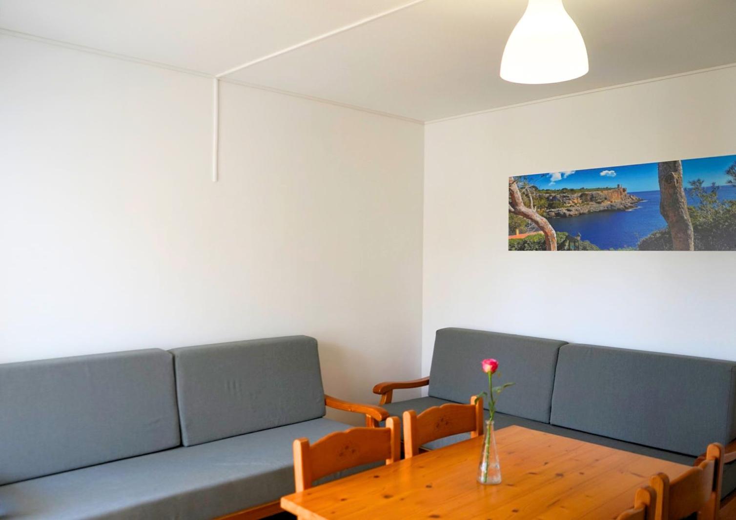 Economy One Bedroom Apartment with Kitchen (2-3-4 Adults) - Photo 7