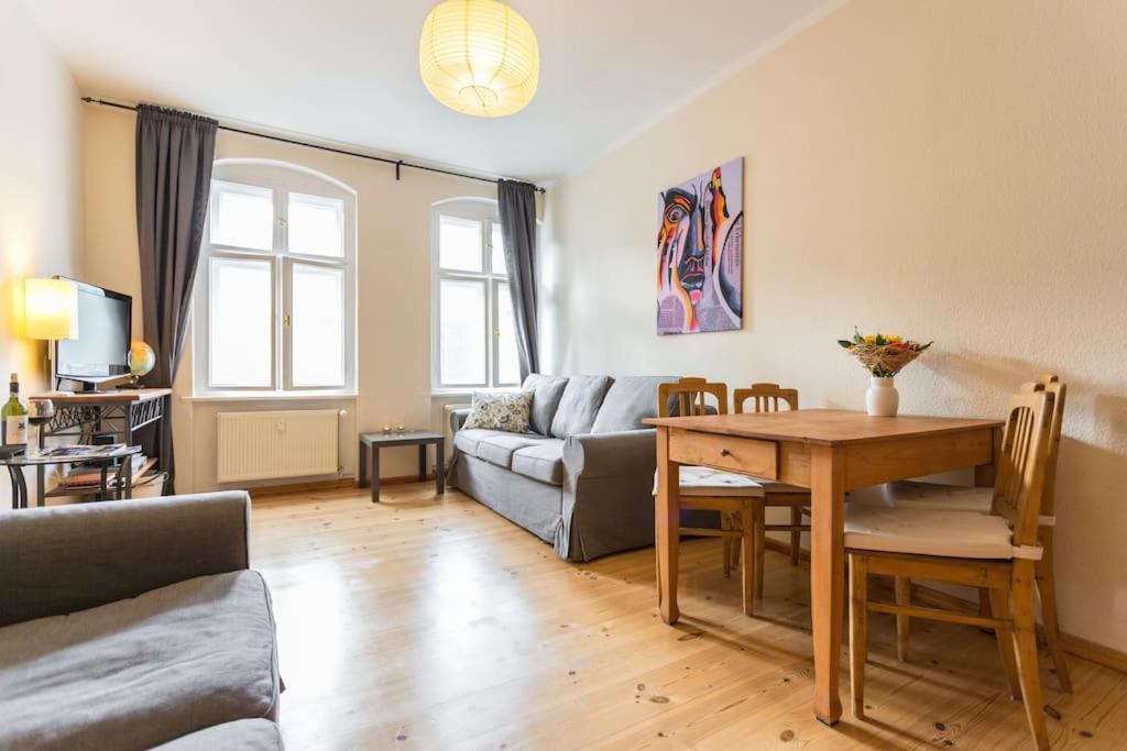 Apartment photo 1