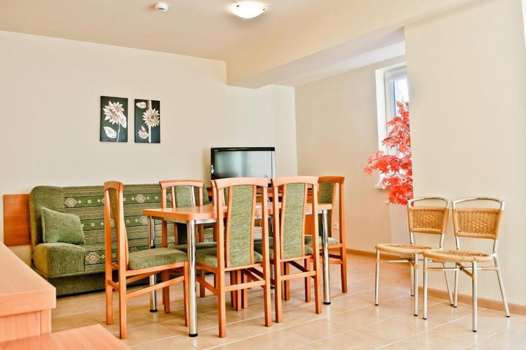Deluxe Apartment