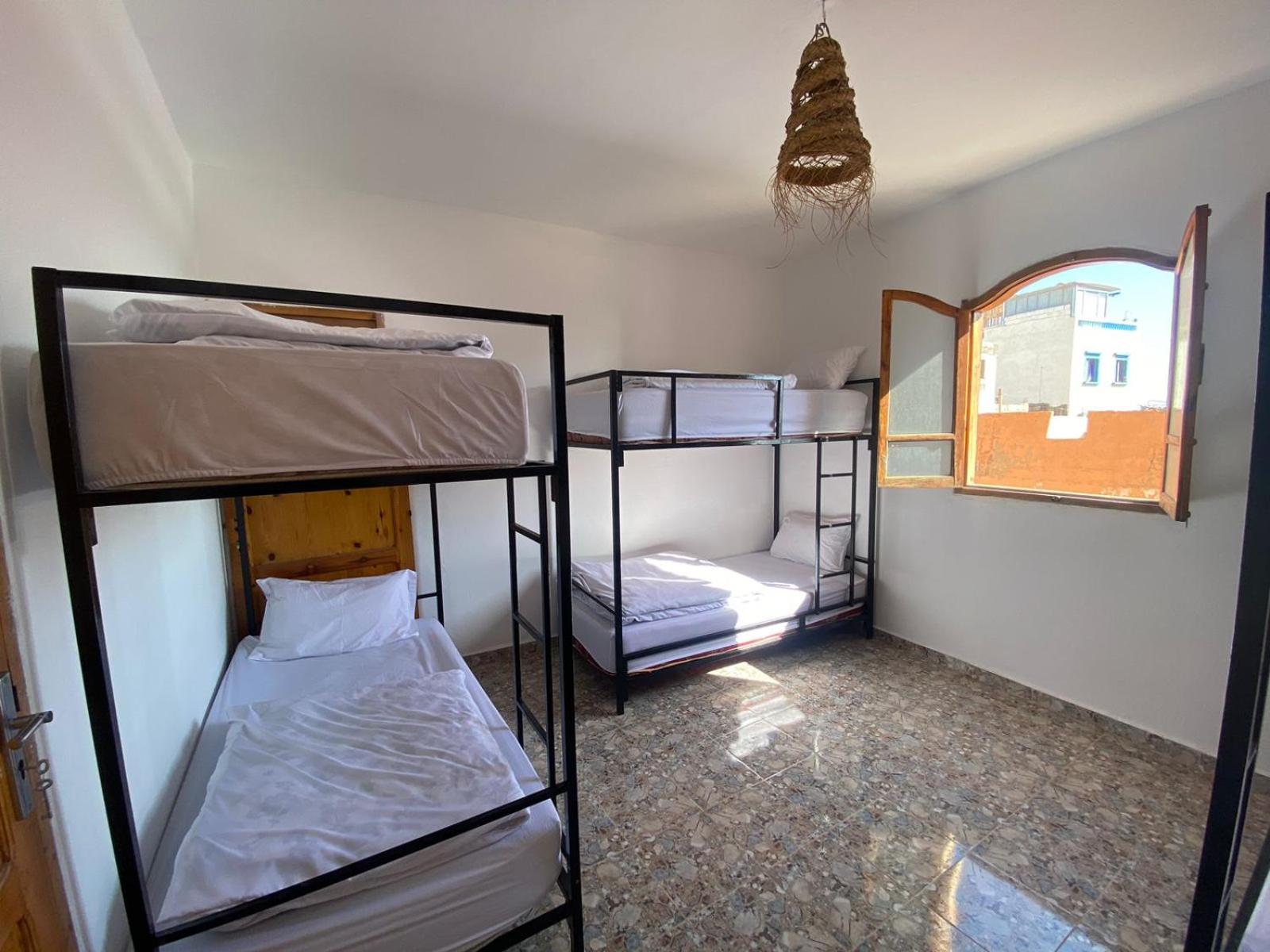 Bed in 6-Bed Female Dormitory Room photo 3