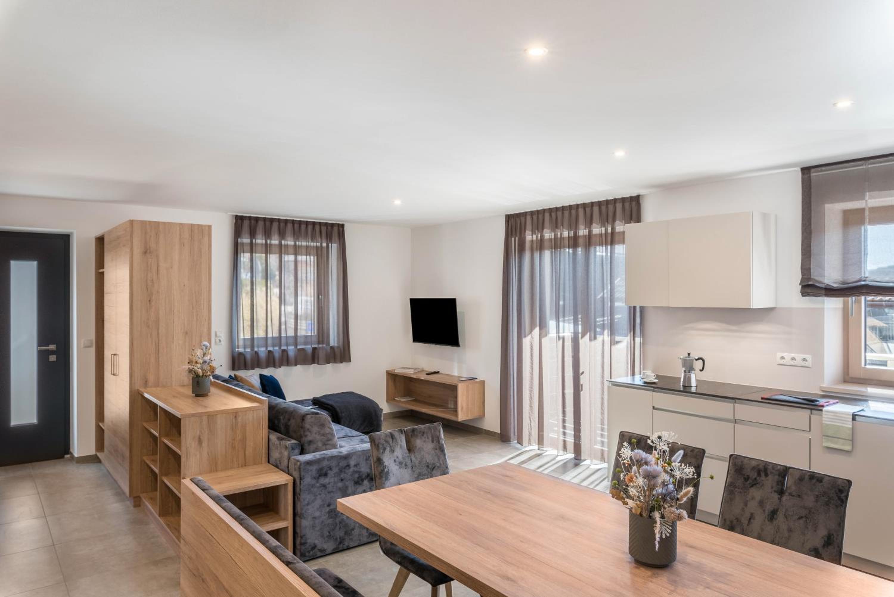 Three-Bedroom Superior Apartment