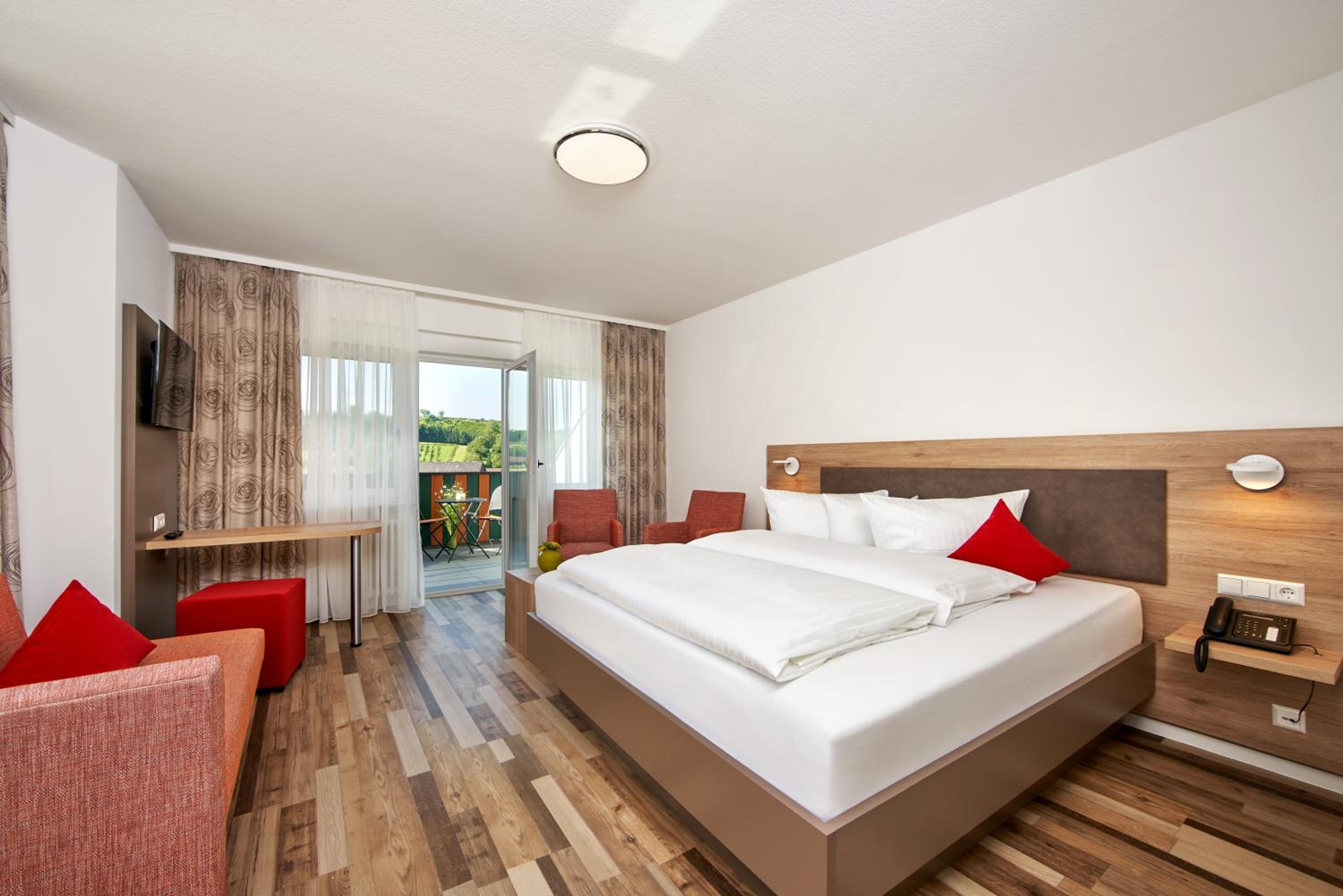 Deluxe Double Room - Photo 1