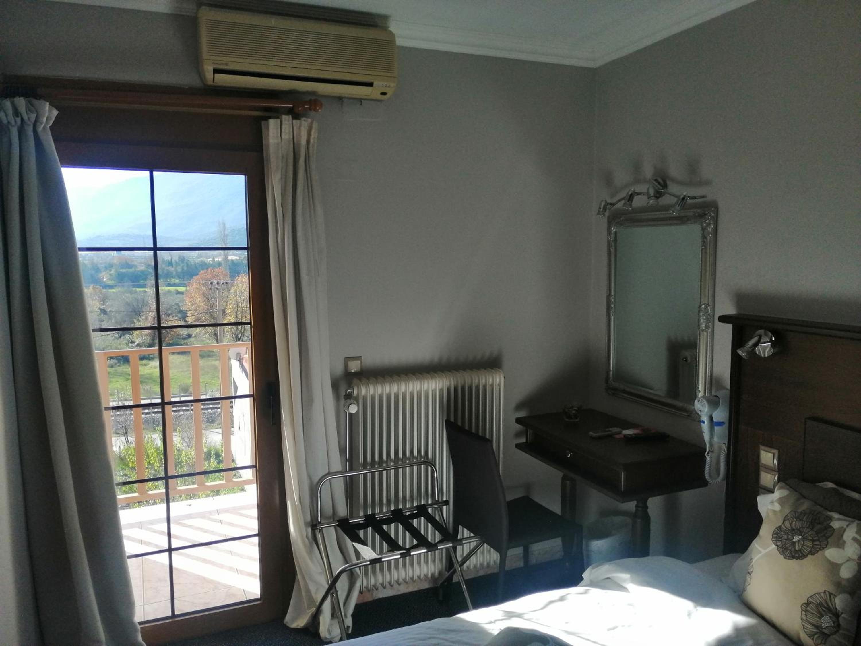 Economy Twin Room