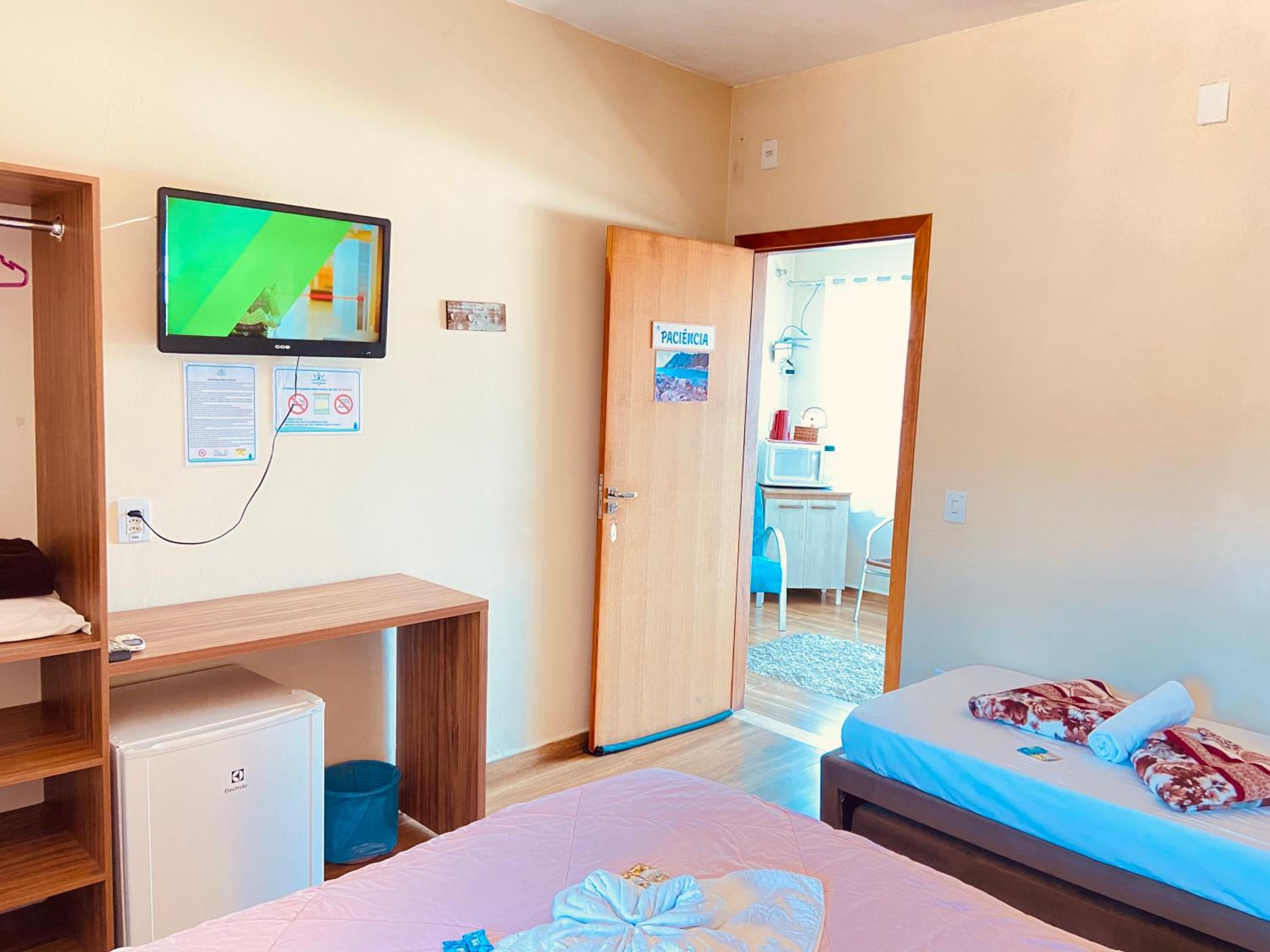 Quadruple Room - Photo 1