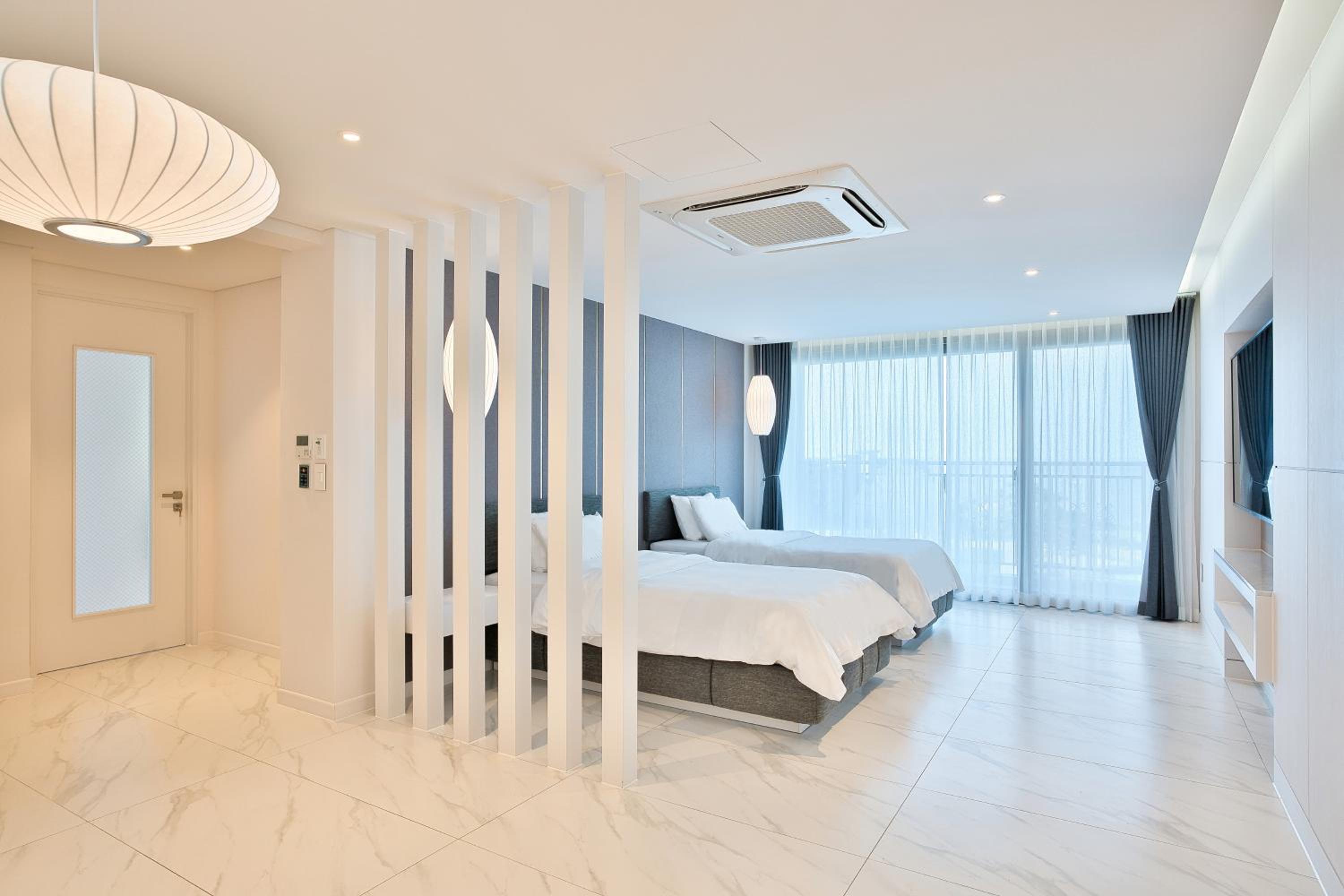 Royal Comfort Suite