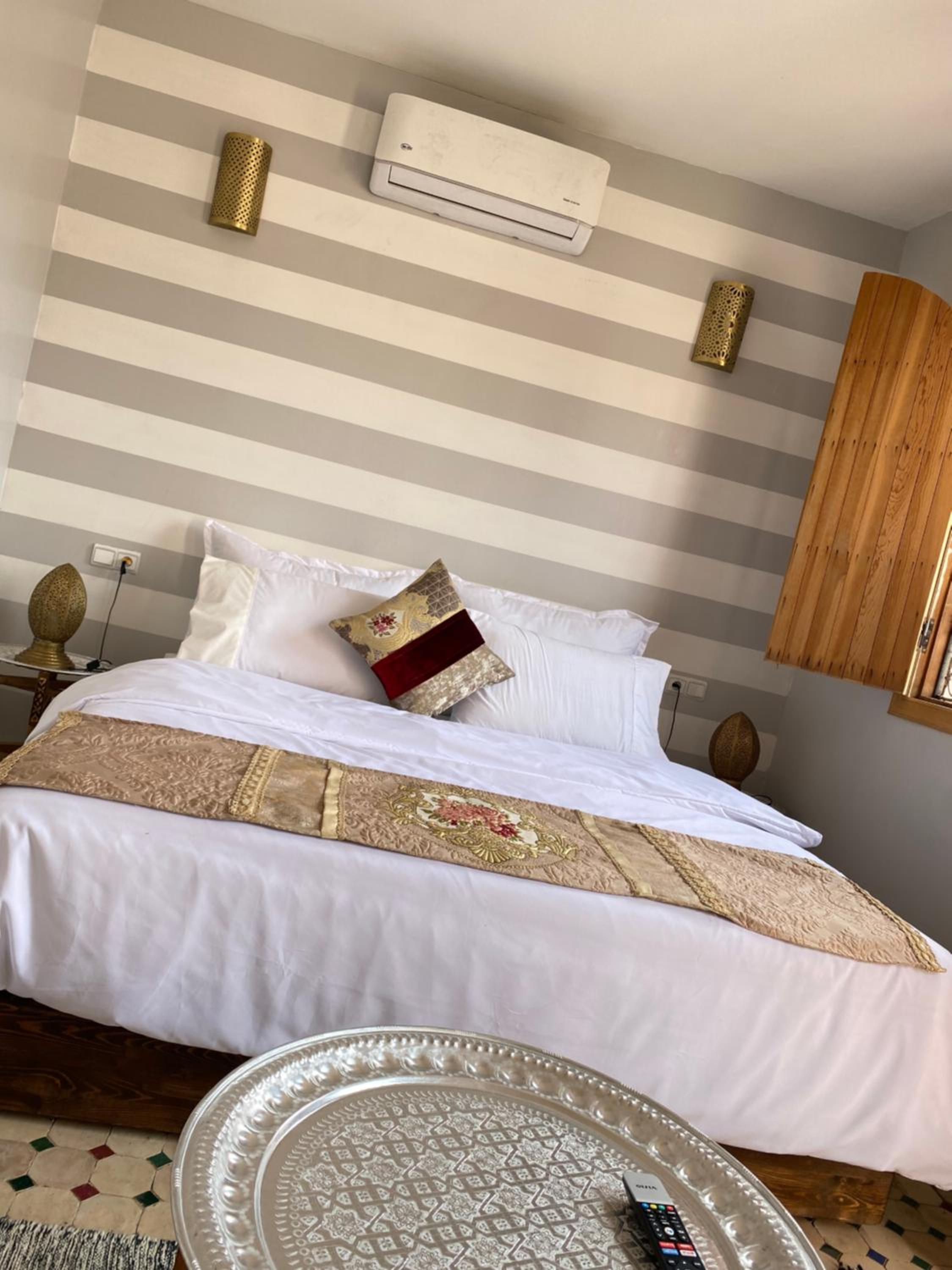Junior Suite with Terrace - Photo 7