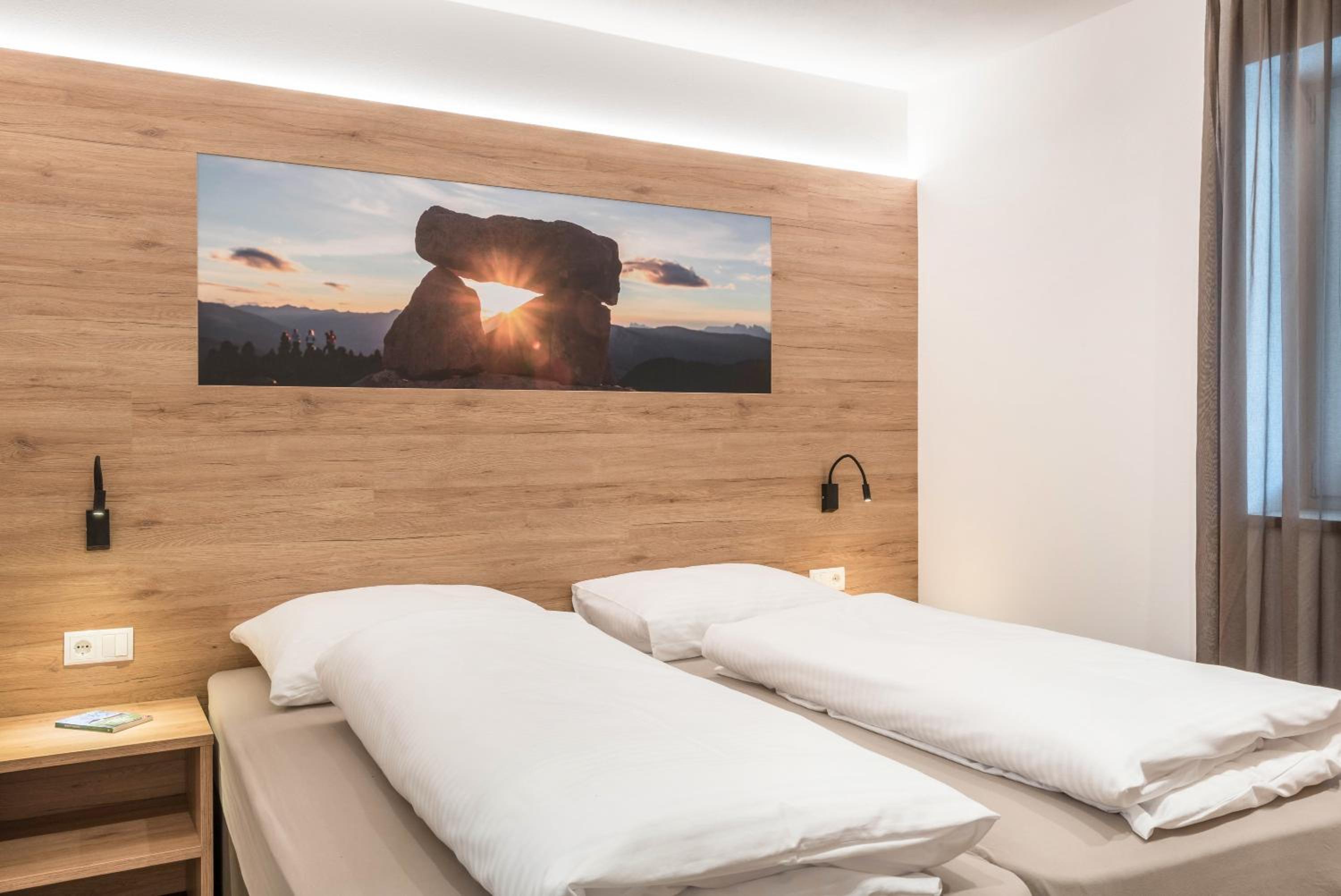 Superior One-Bedroom Apartment