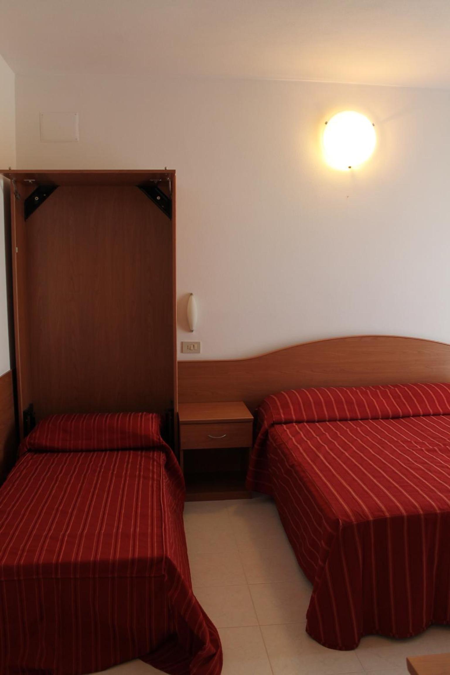 Classic Triple Room