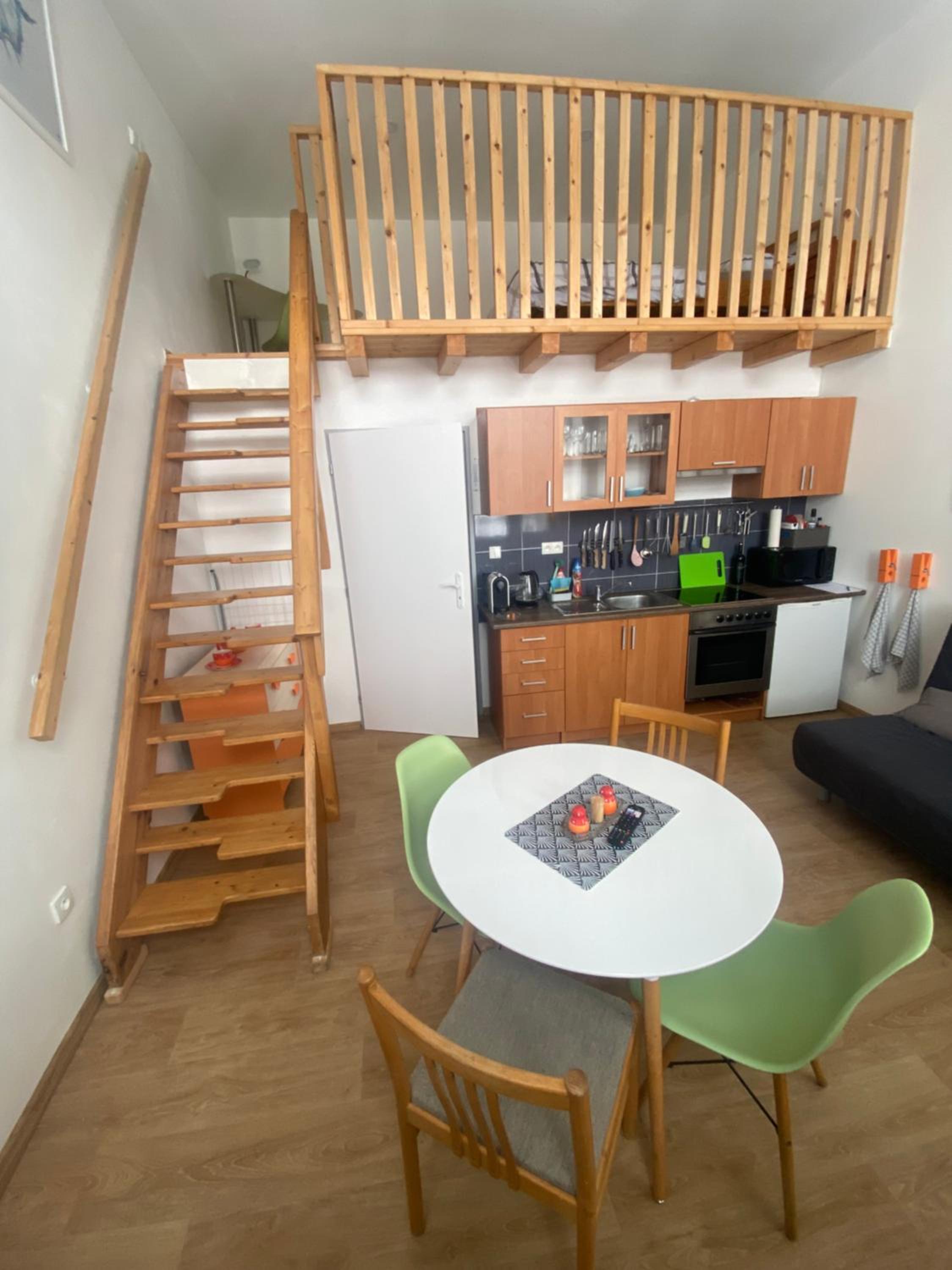 One-Bedroom Apartment - Photo 16