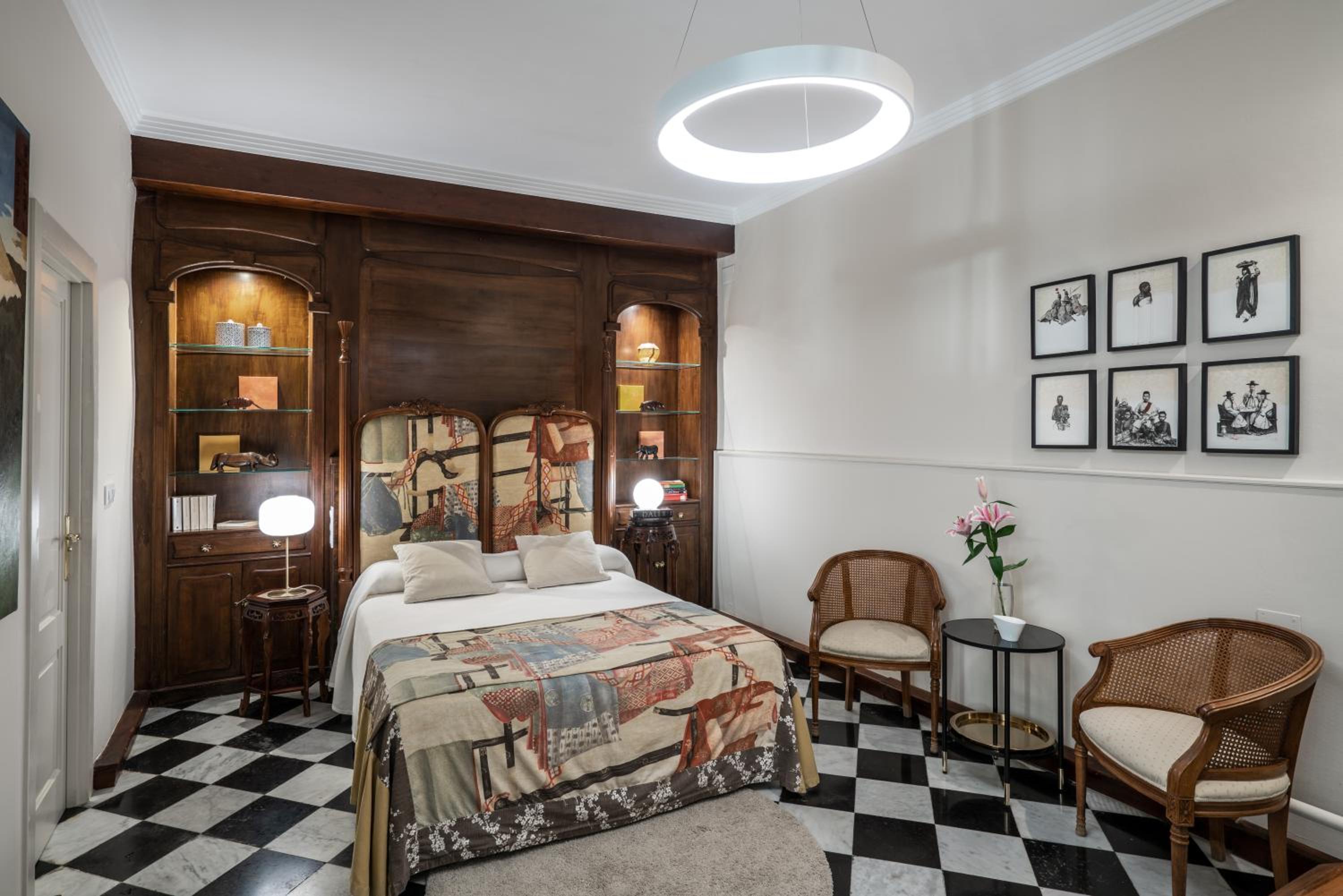 Superior Double Room - Photo 8